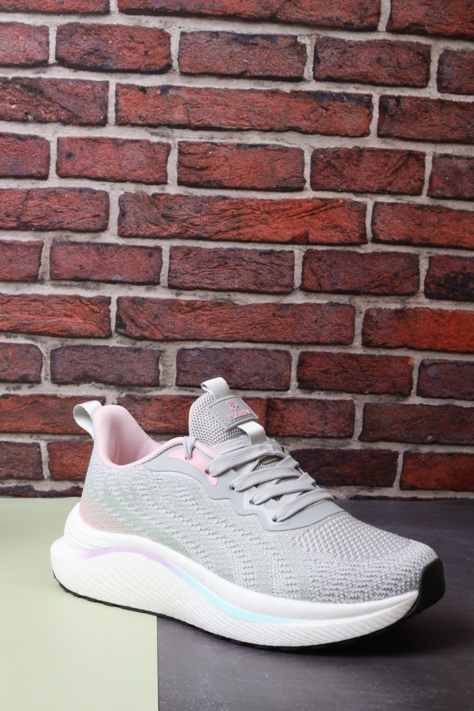 Women's Sports Shoes 152404