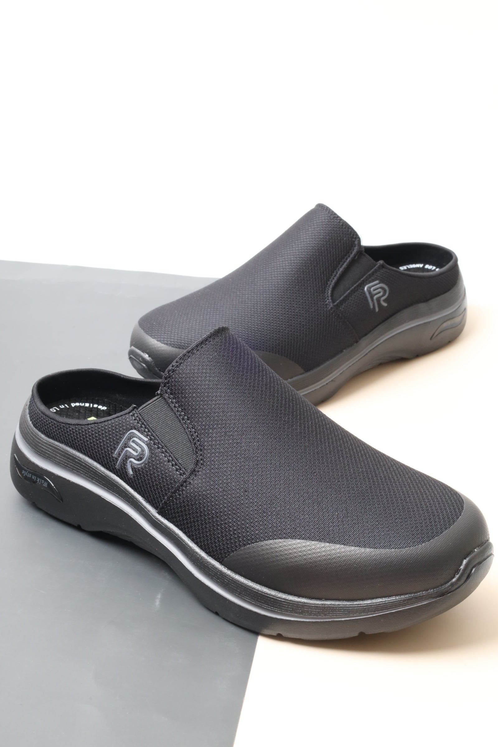 حذاء رياضي 158626