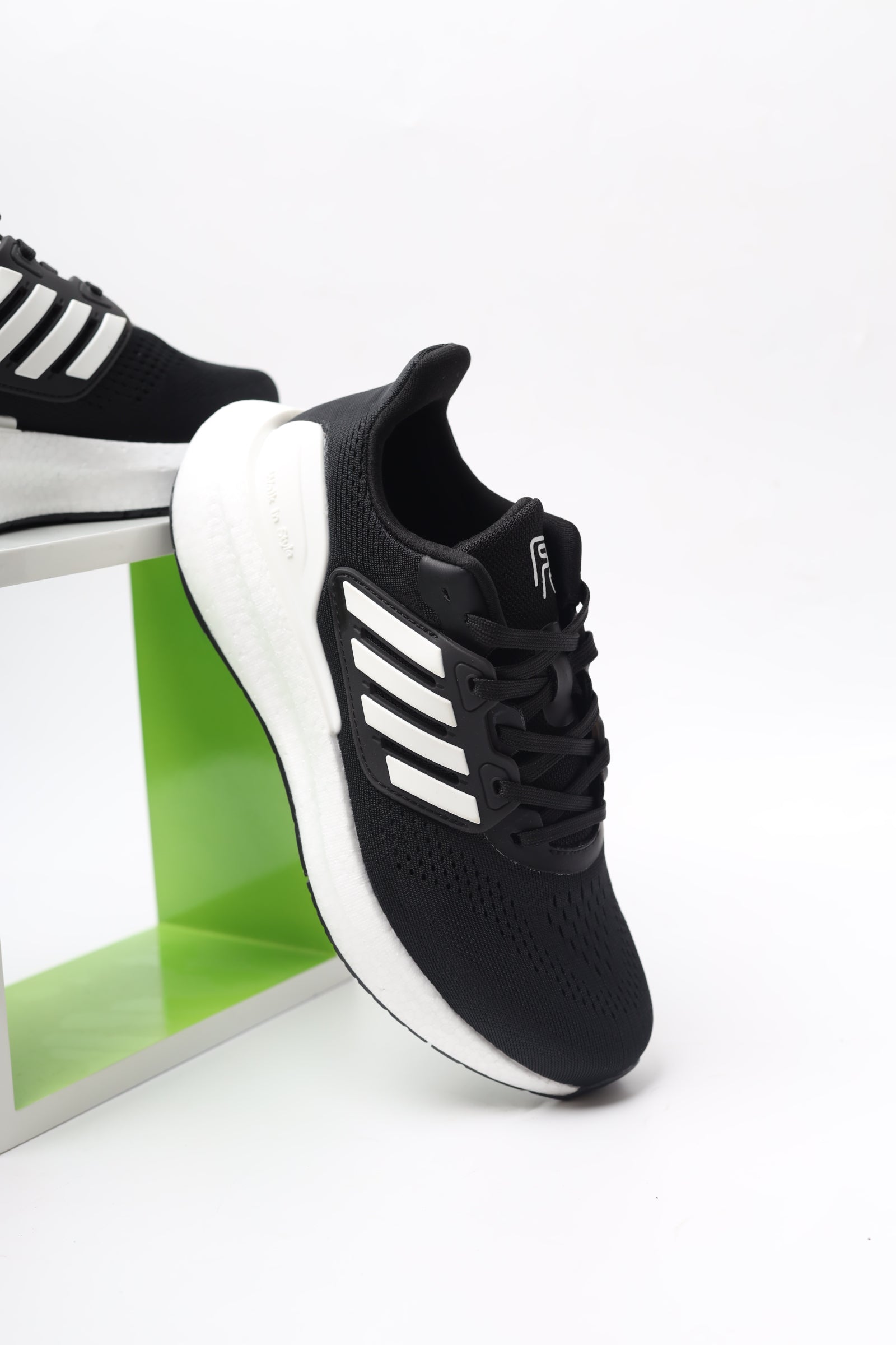 Women's Sports Shoes 76052