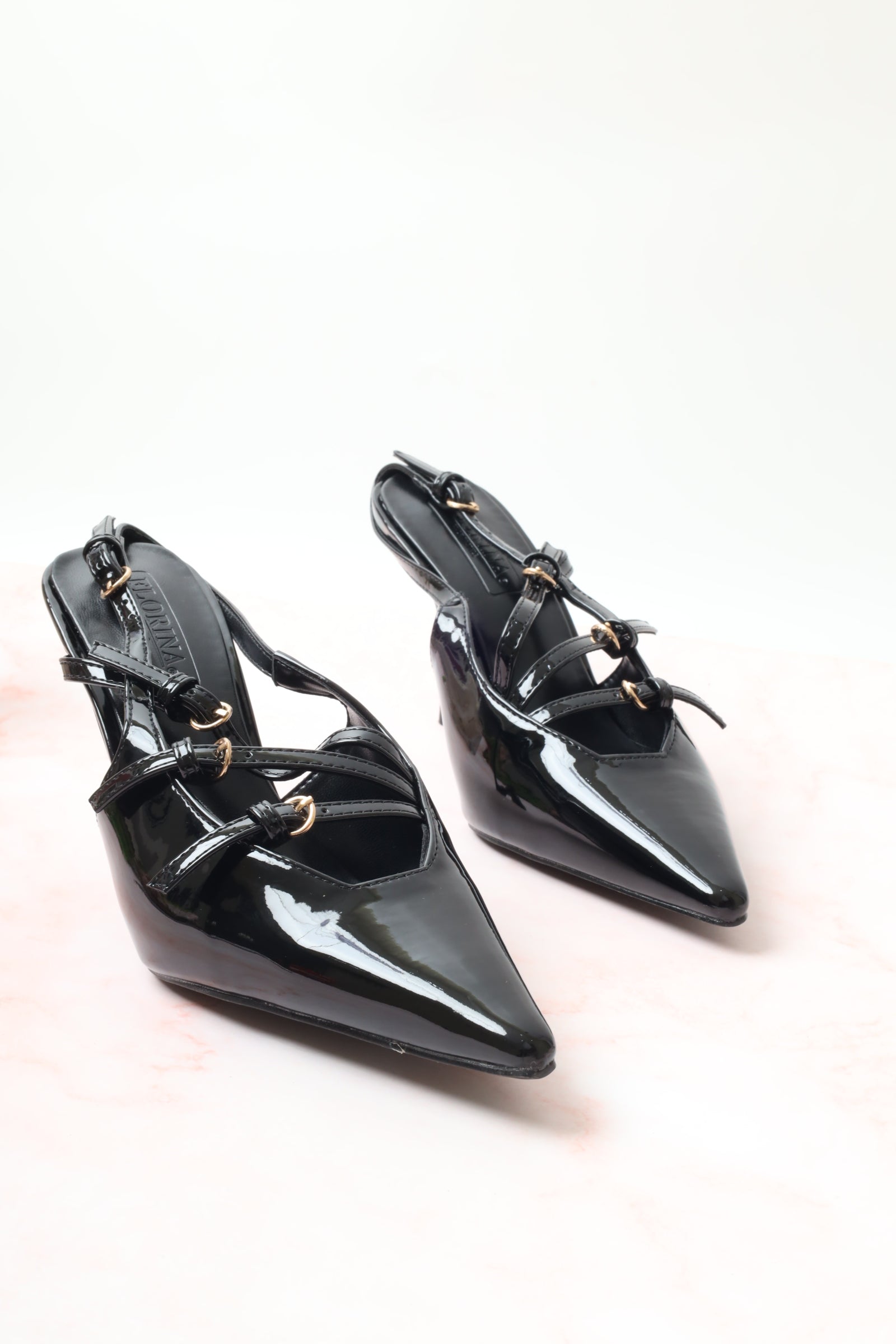 صندل مزين بحبال 89610