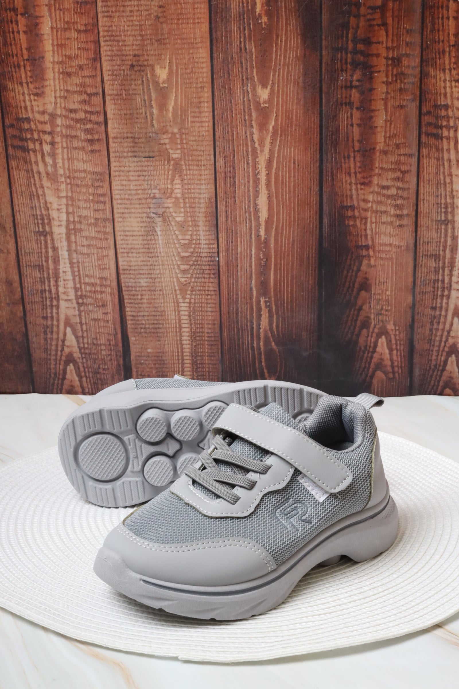 Children's sports shoes 12127