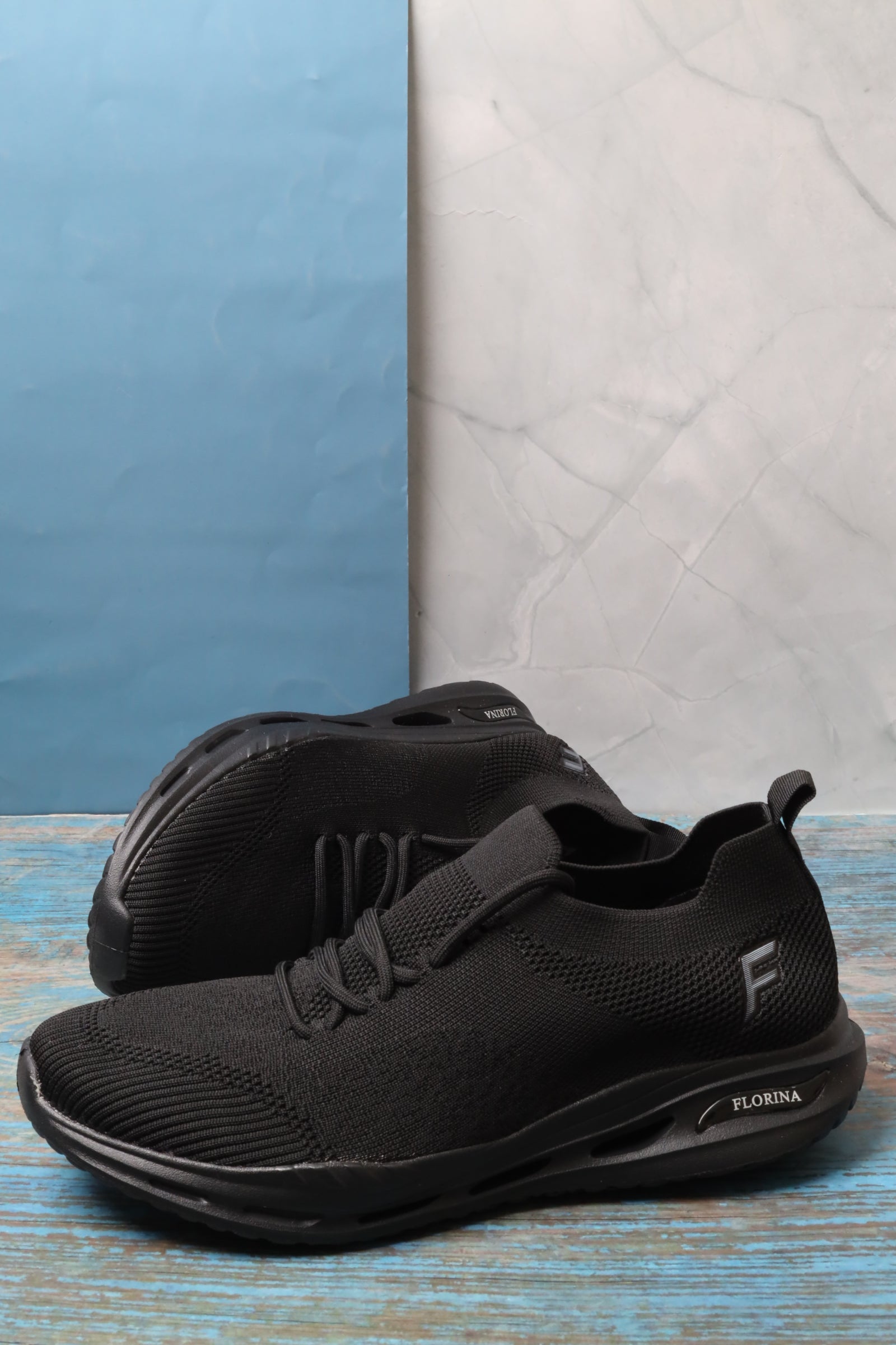 Sports shoes 158201