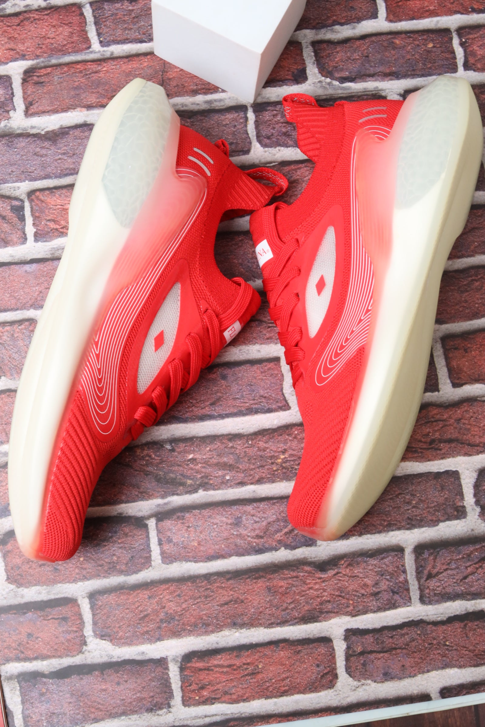 حذاء رياضي 65539