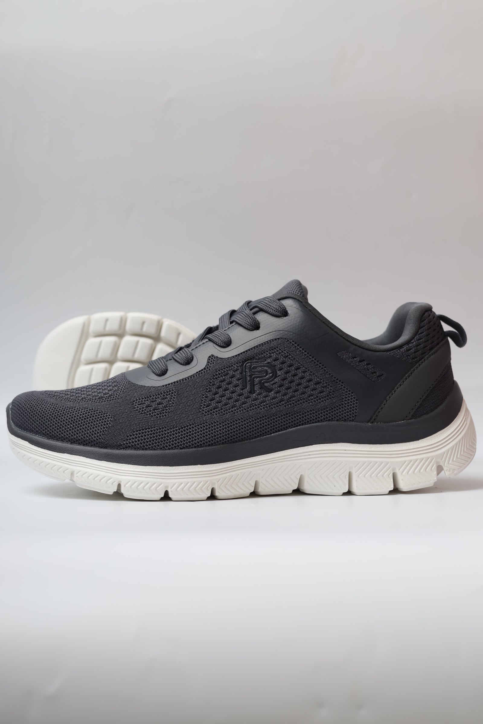 حذاء رياضي 81001