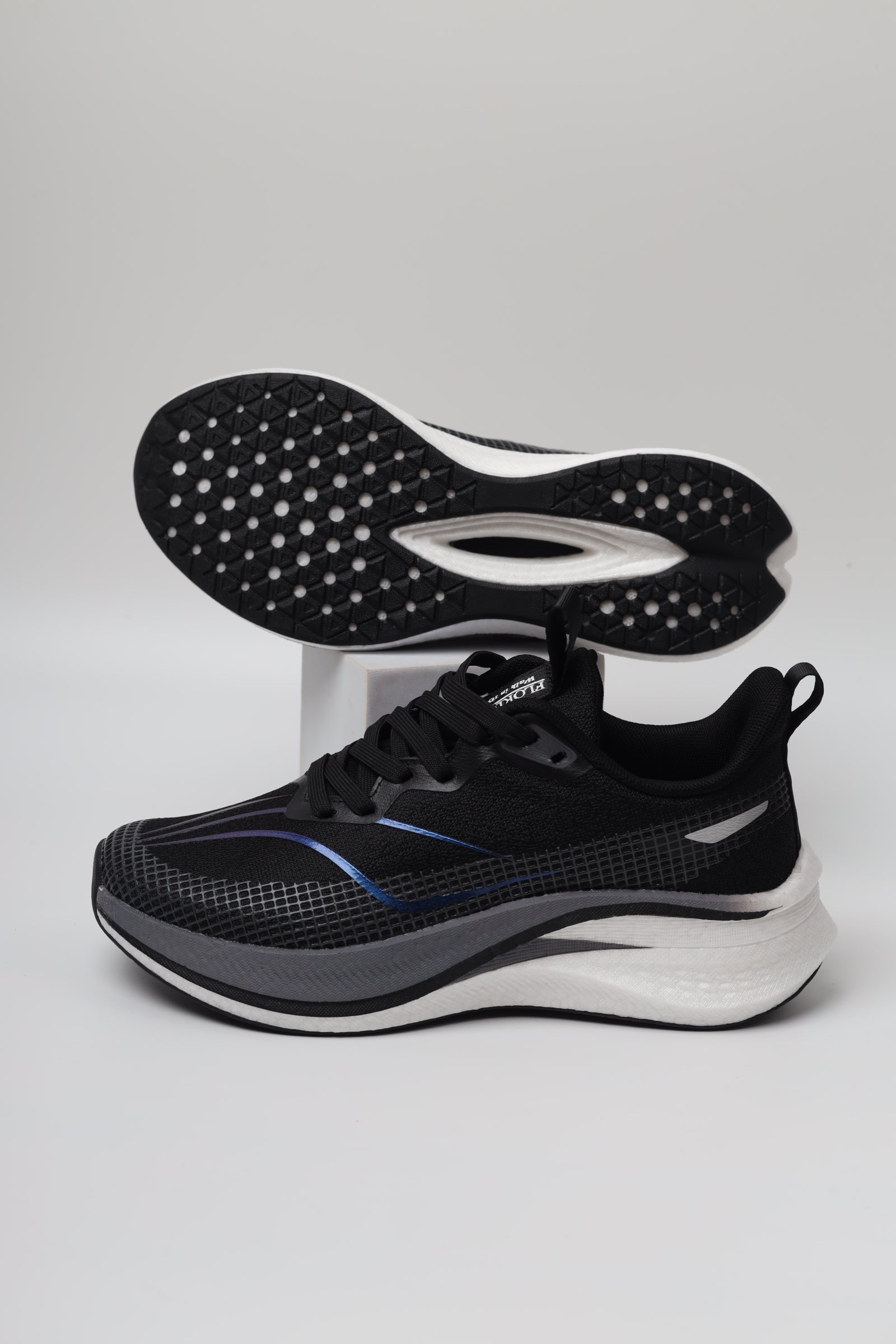 Women's Sports Shoes 76911
