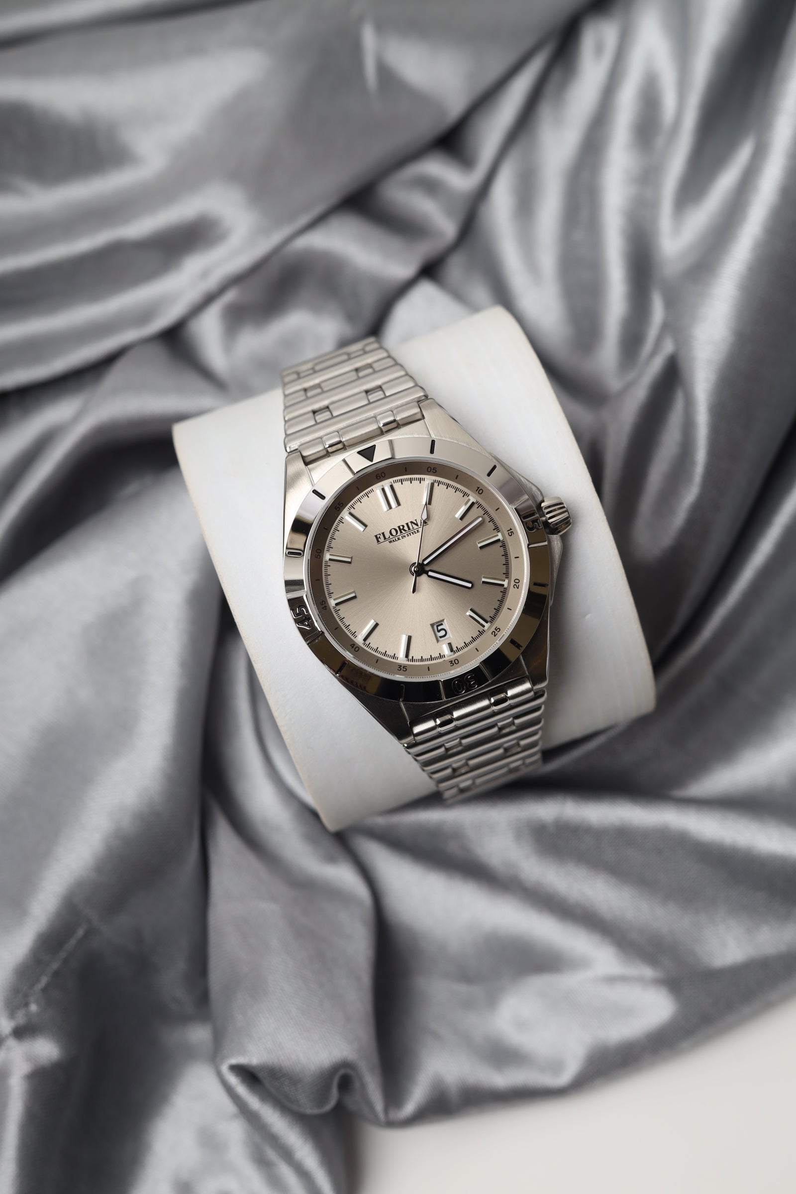 Wristwatch 49002