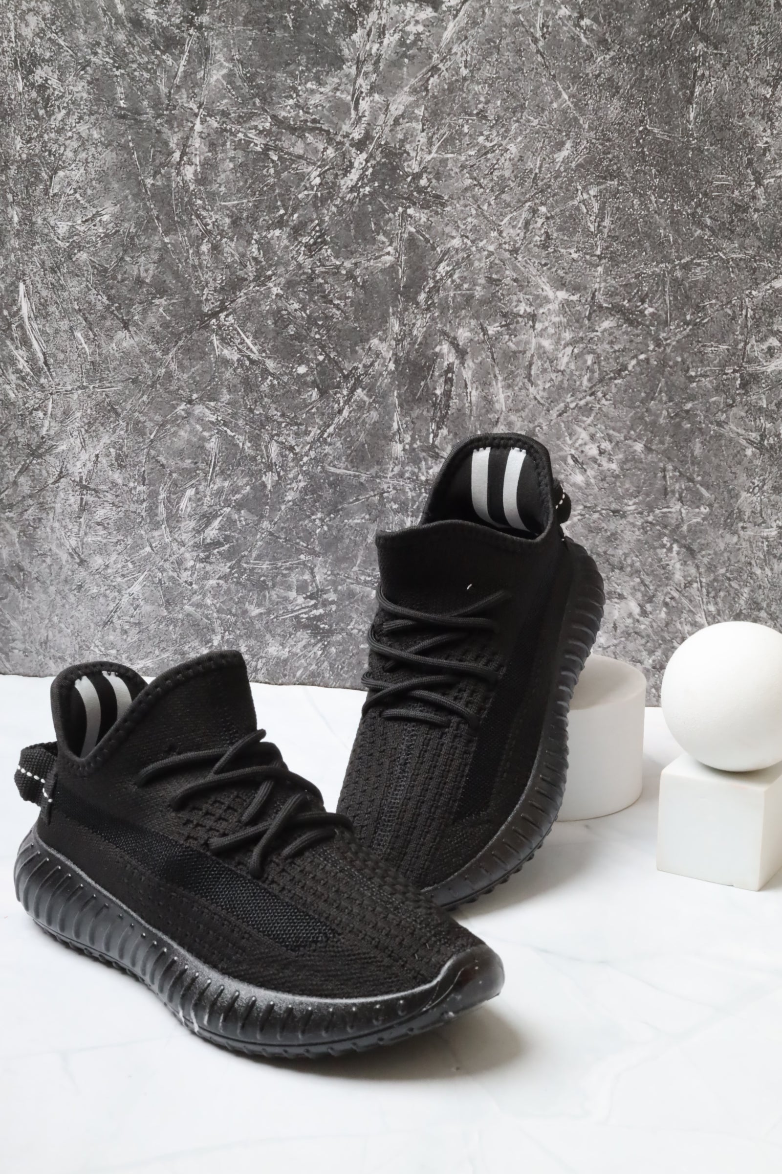 Women's Sports Shoes 11136