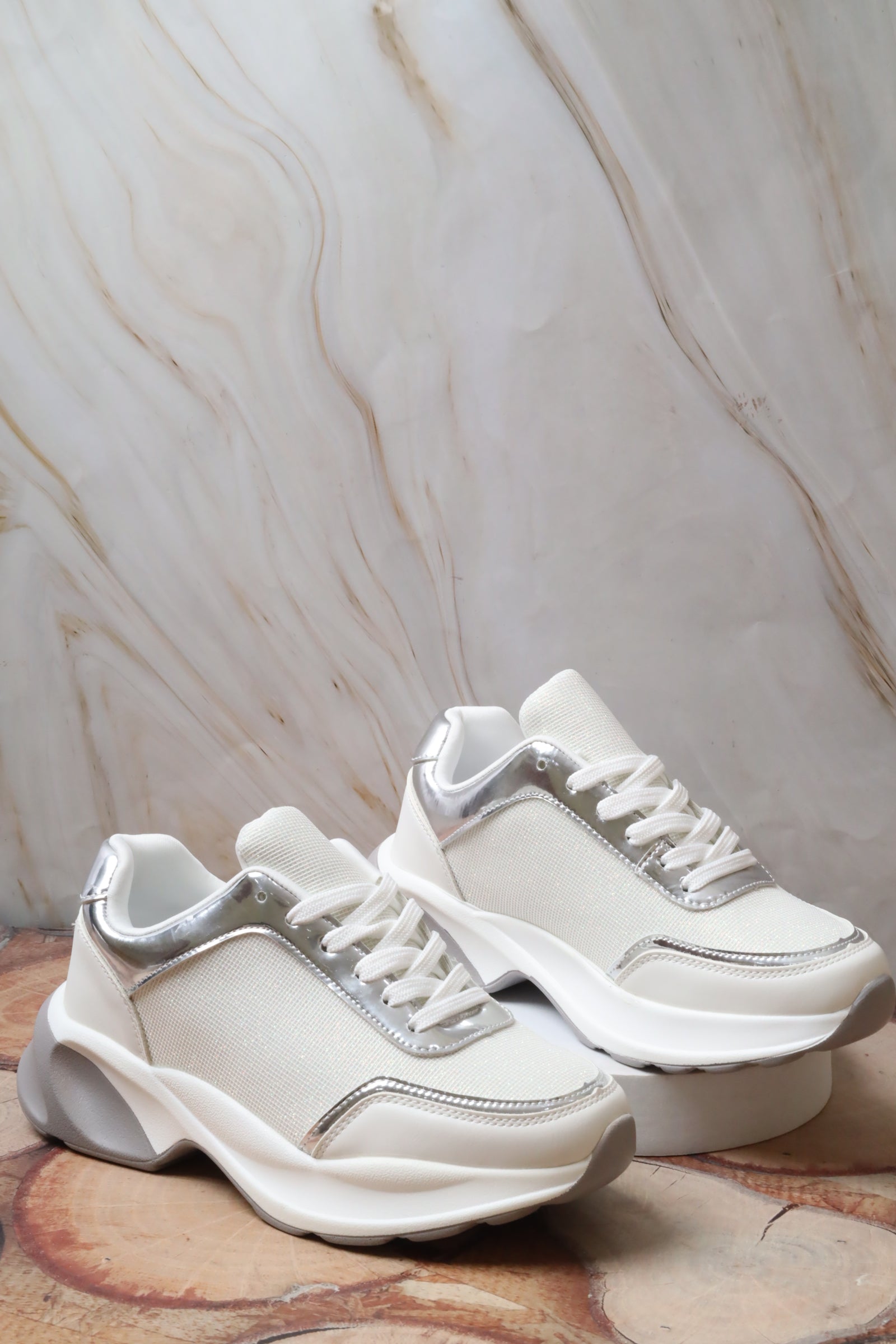 Women's Sports Shoes 76040