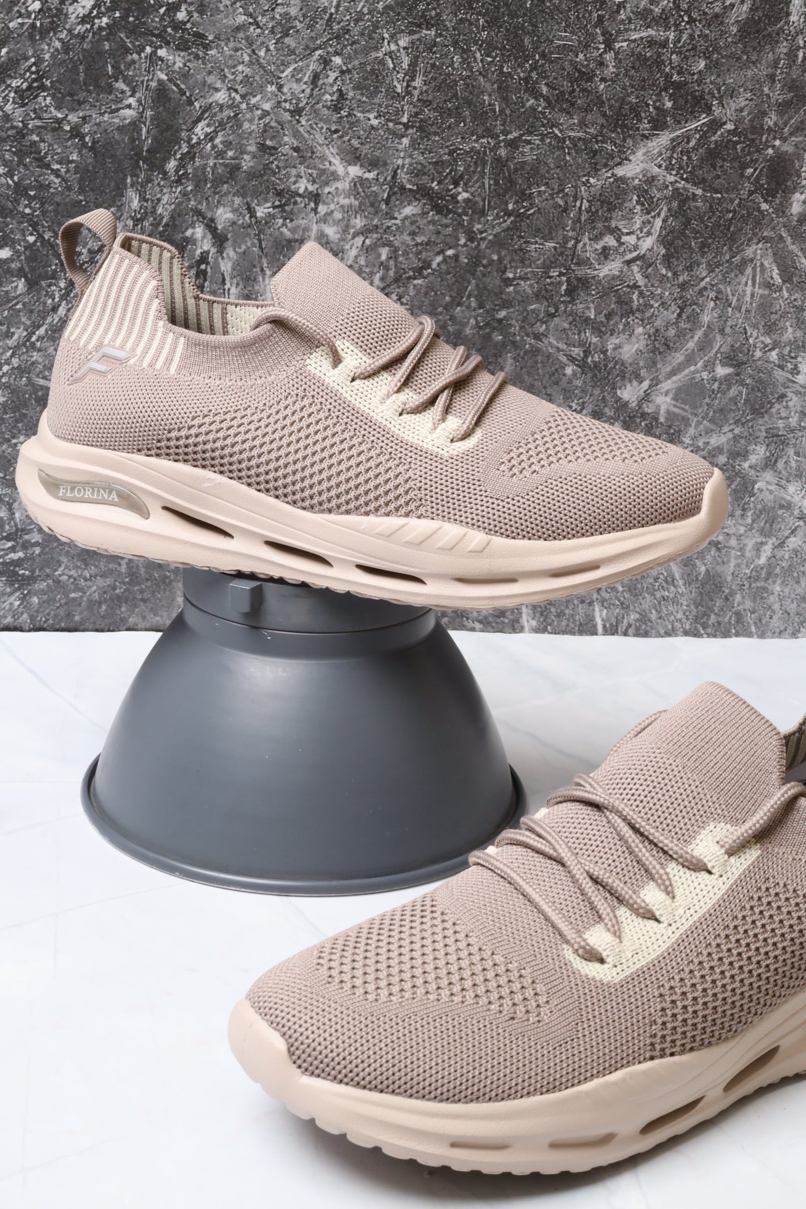 Women's Sneakers 123079