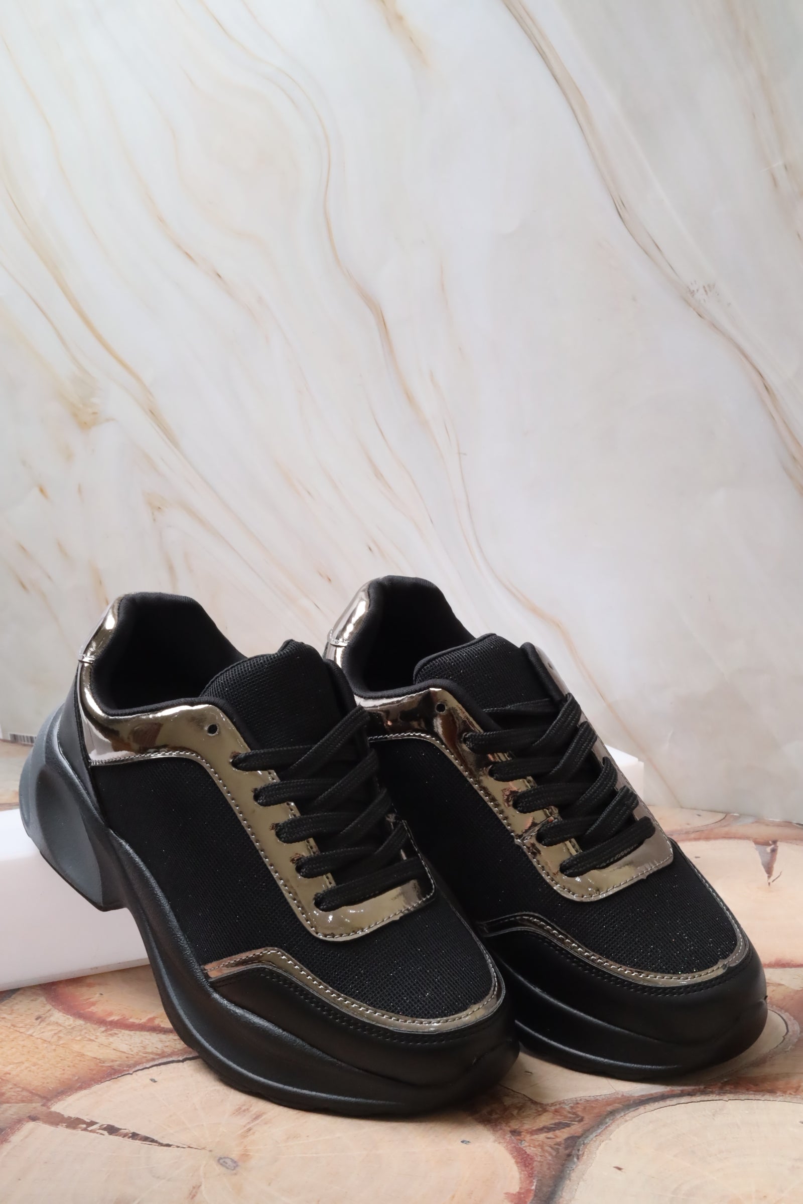 Women's Sports Shoes 76040