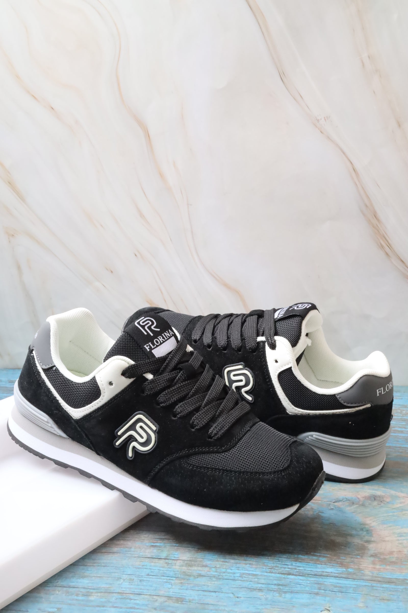 Women's Sports Shoes 76031