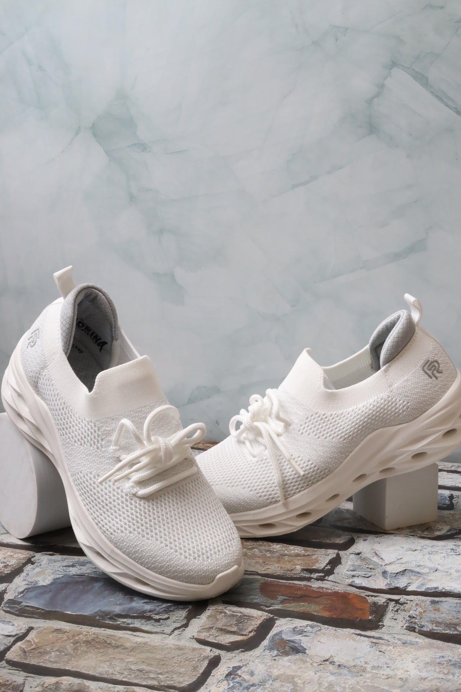 Women's Sports Shoes 76029