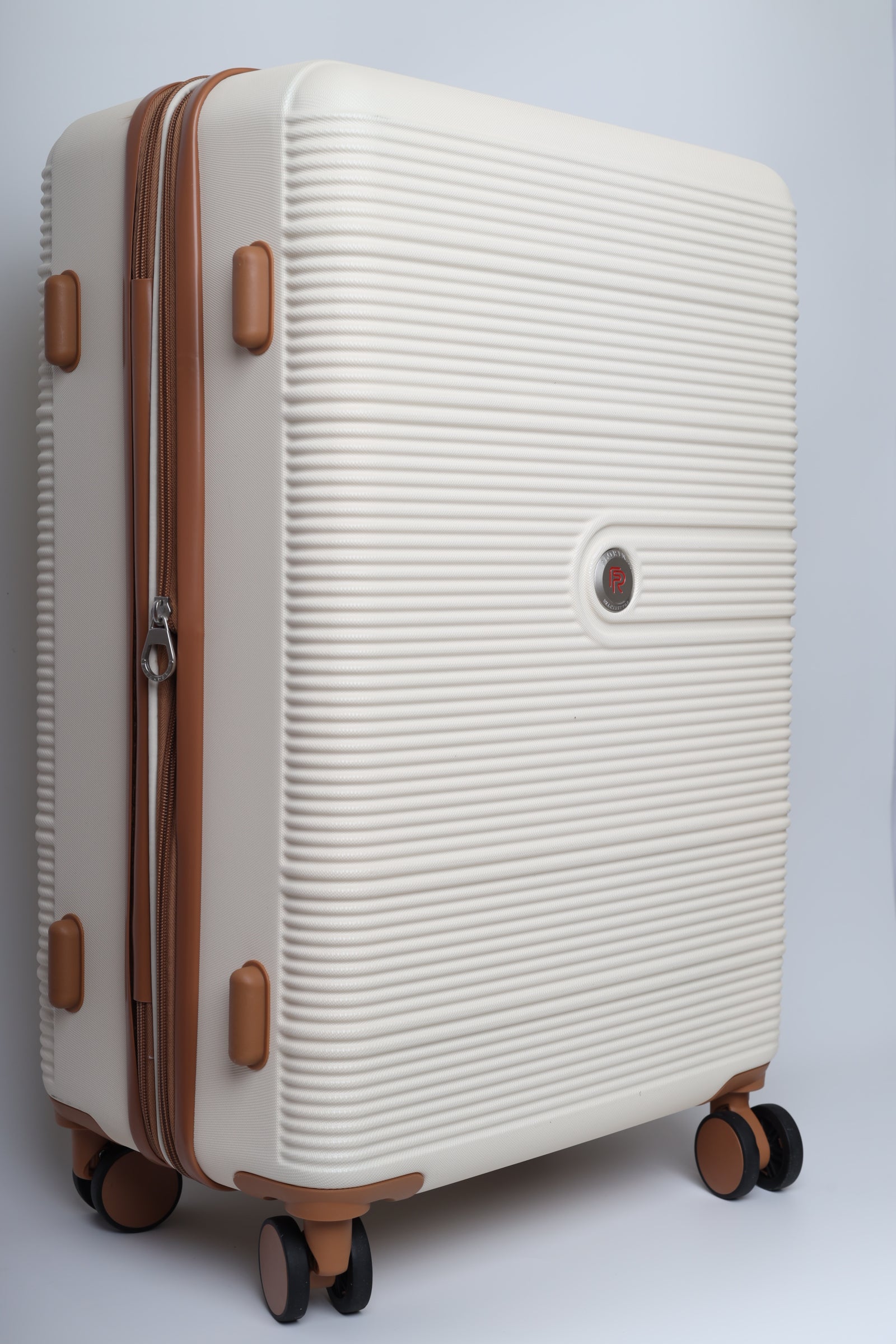 حقيبة سفر 6608