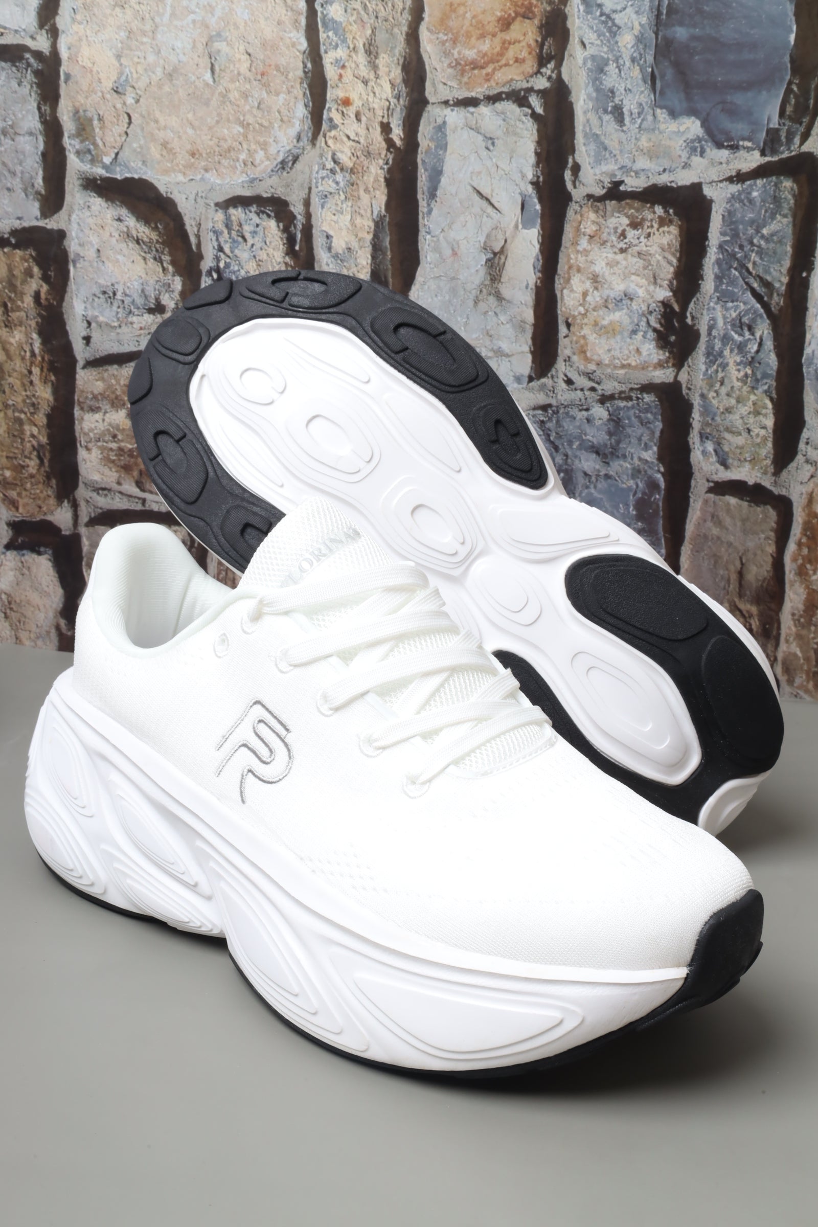 حذاء رياضي 158639