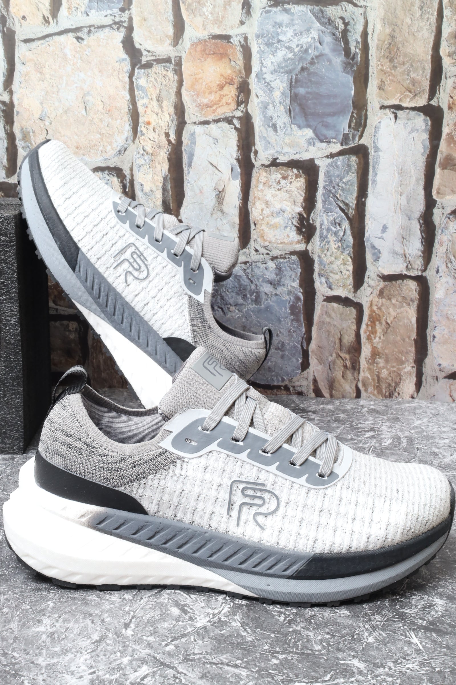 حذاء رياضي 158615