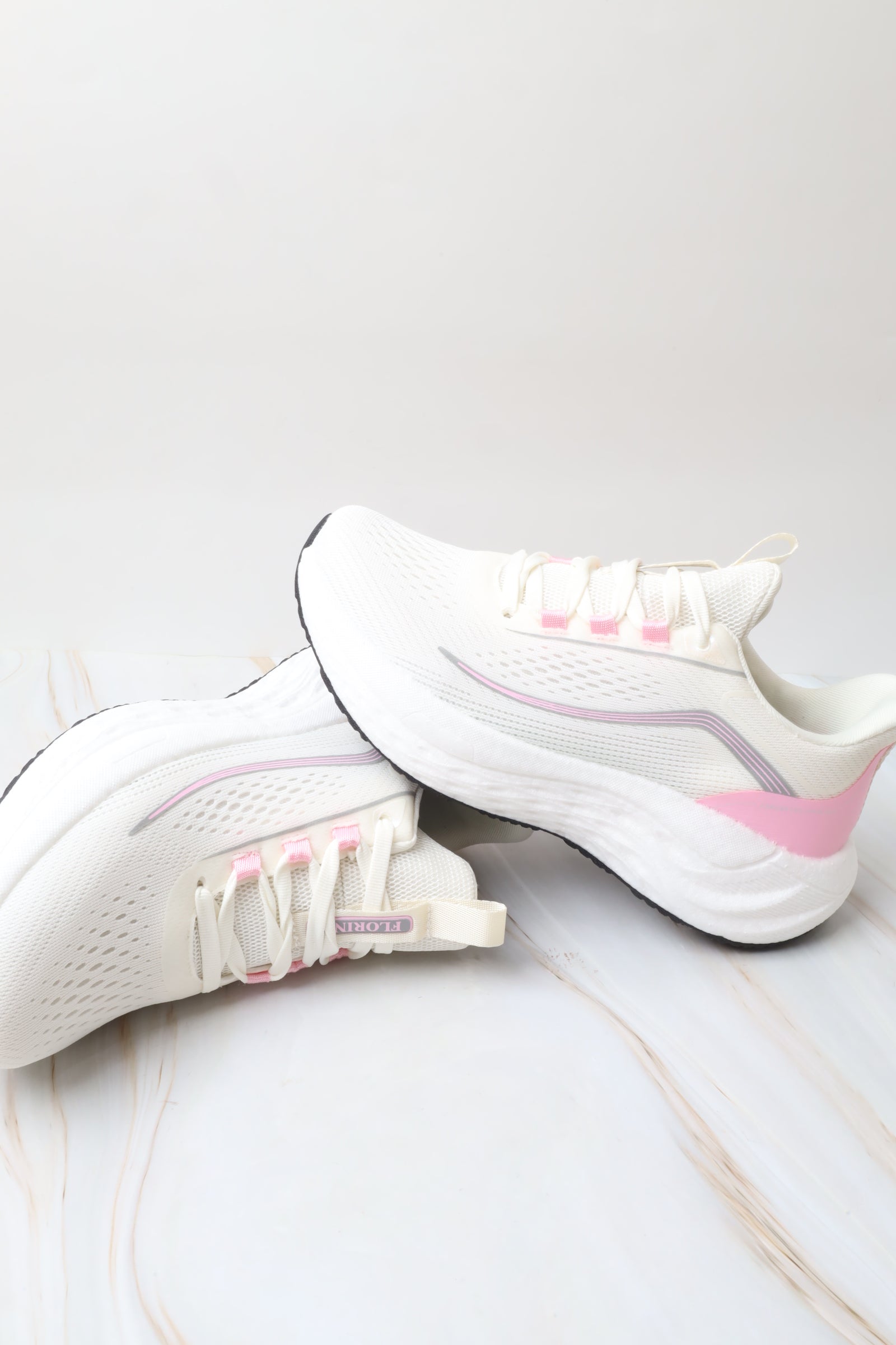 حذاء نسائي رياضي 76608