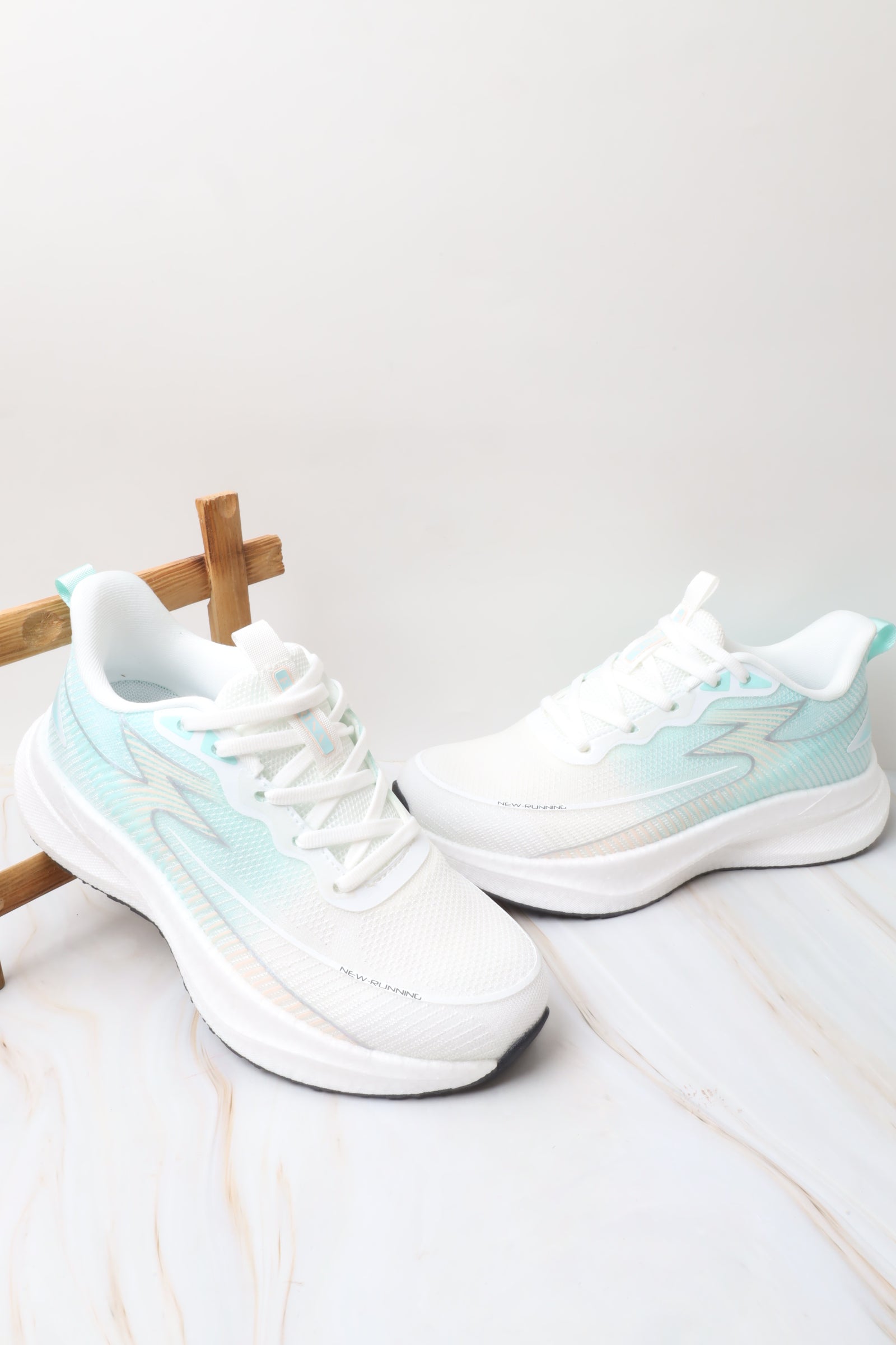 حذاء نسائي رياضي 76607