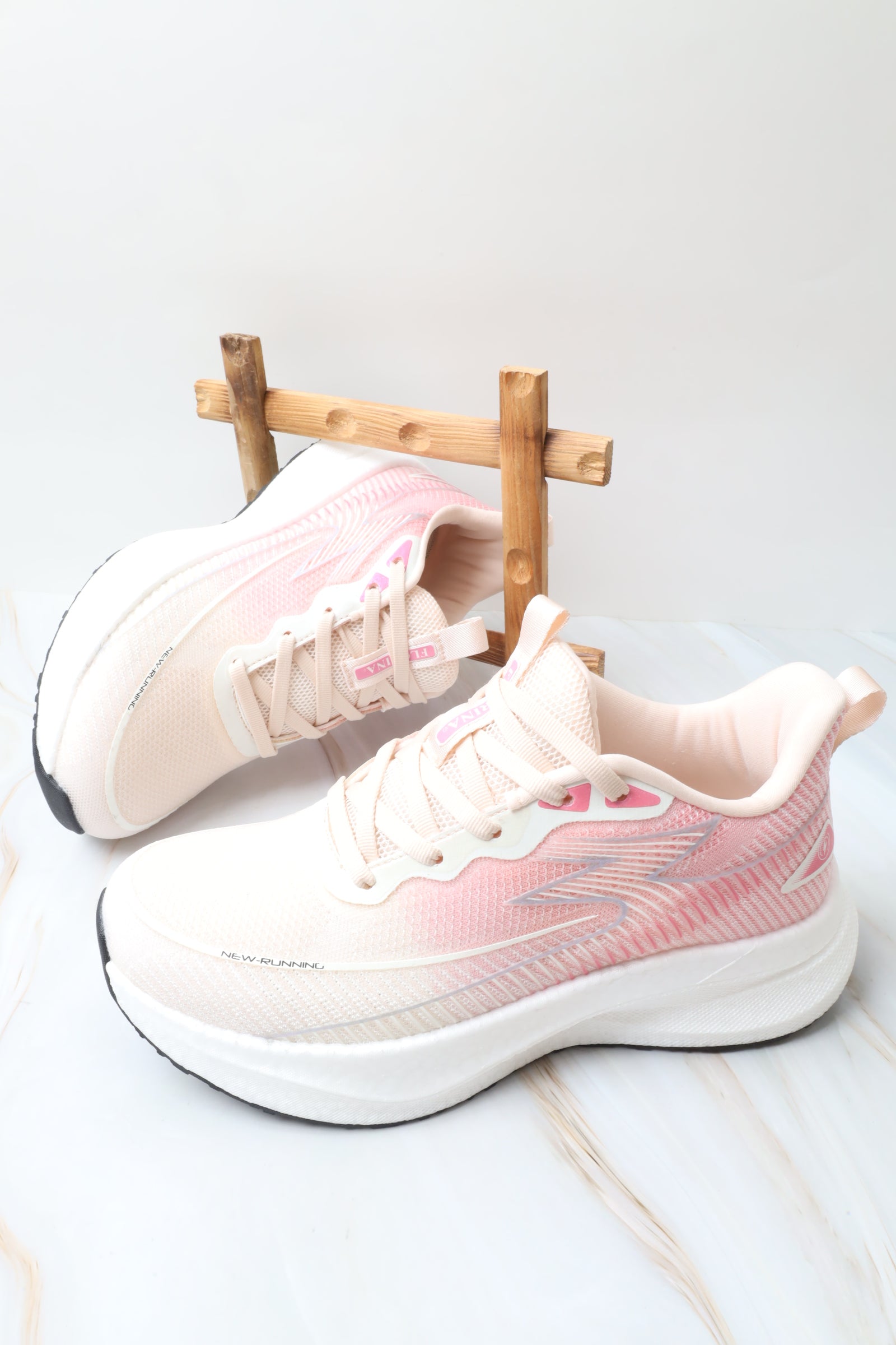 حذاء نسائي رياضي 76607