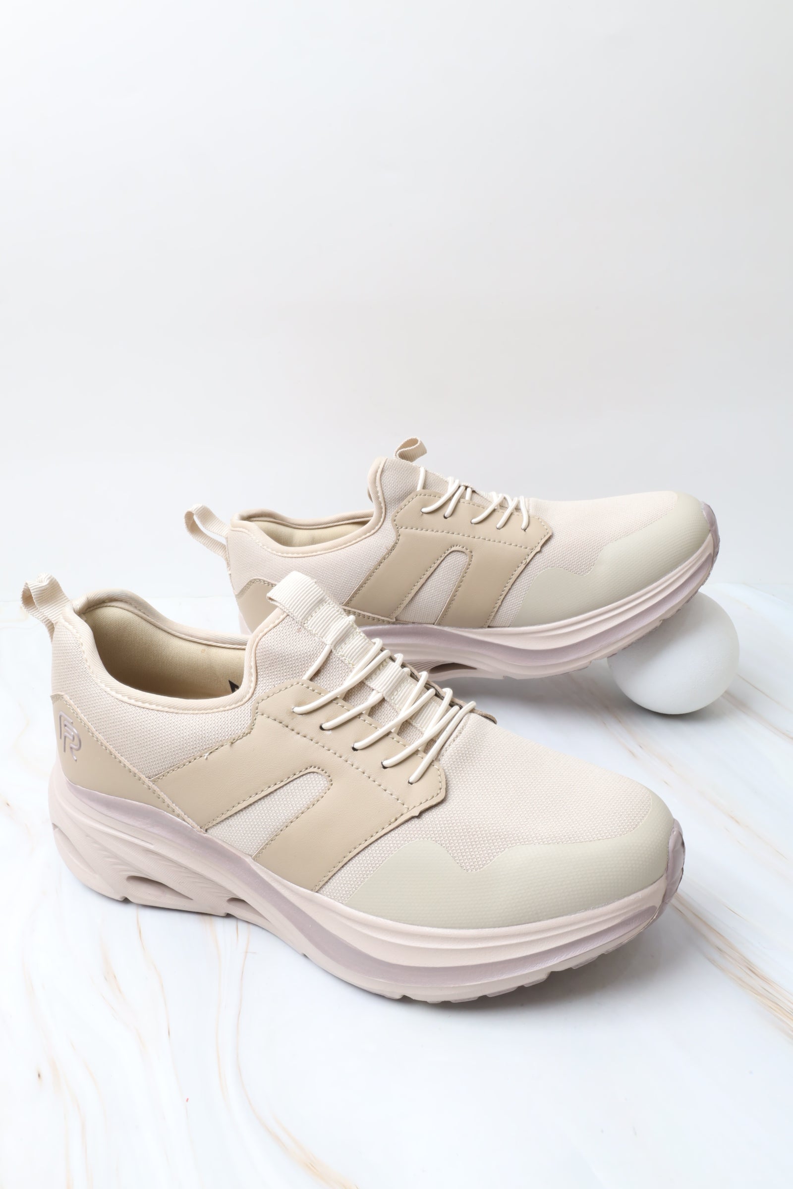 حذاء نسائي رياضي 76922