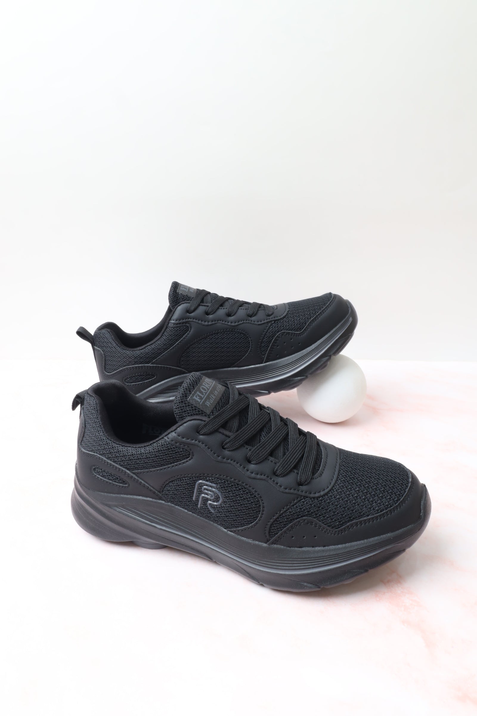 حذاء نسائي رياضي 76916