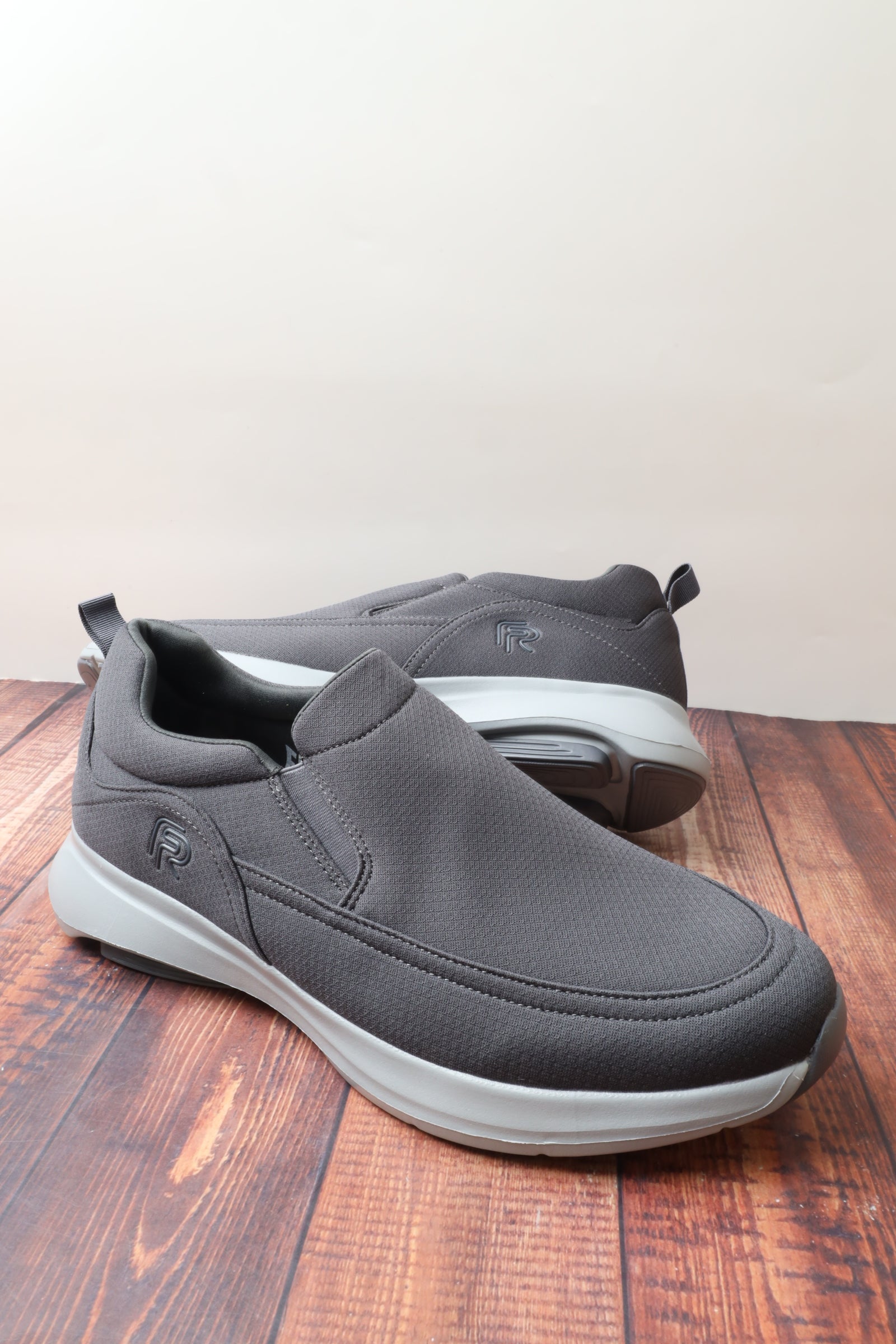 حذاء رياضي 158632