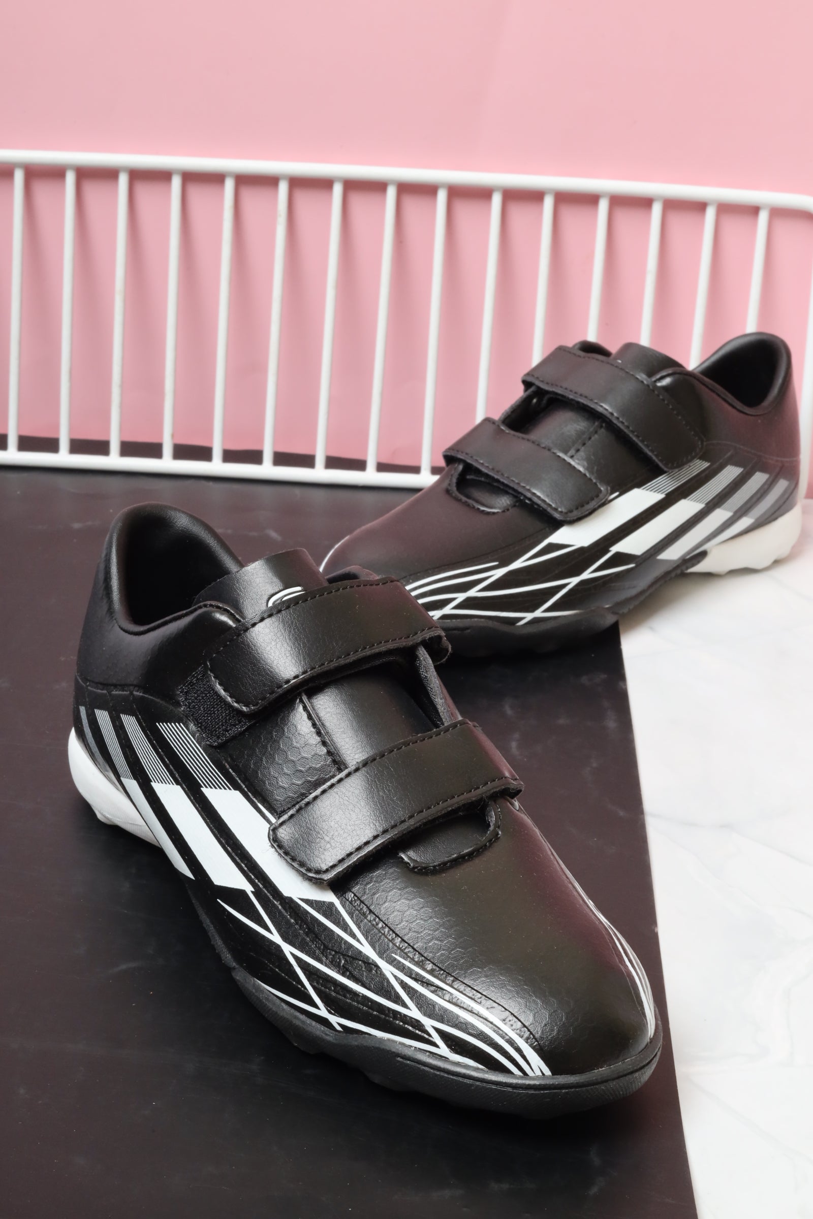Football shoe 76201