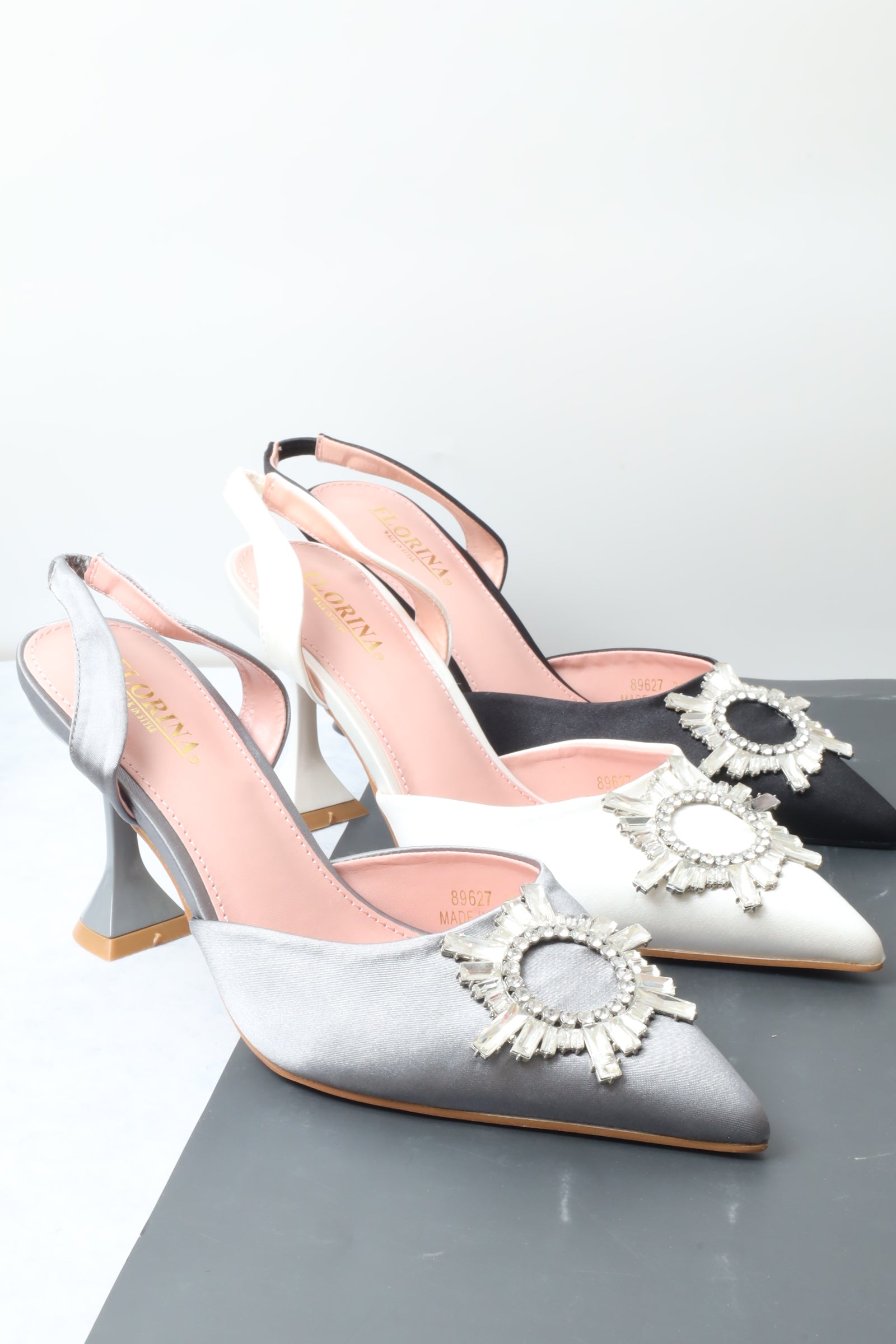 صندل نسائي بكعب عريض 89627