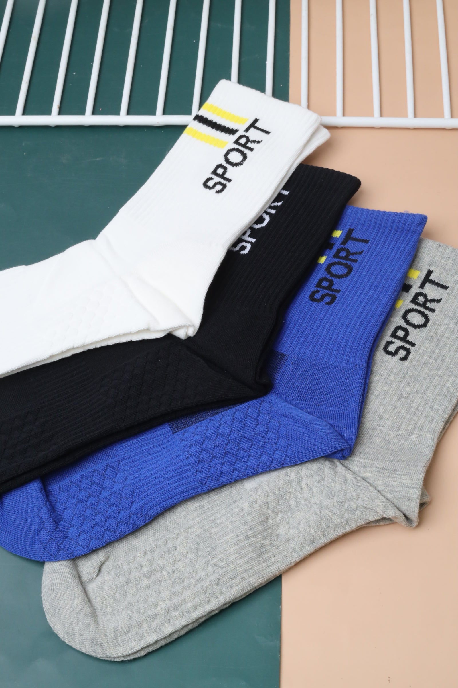 96504 socks