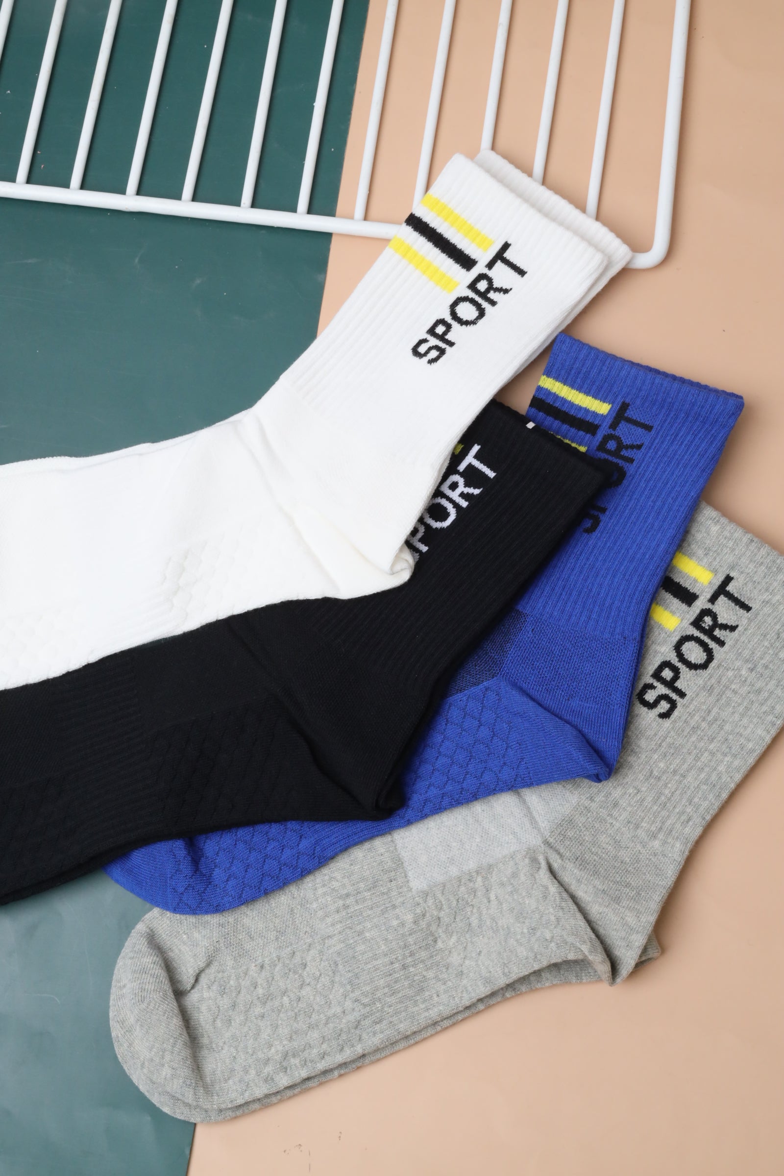 96504 socks