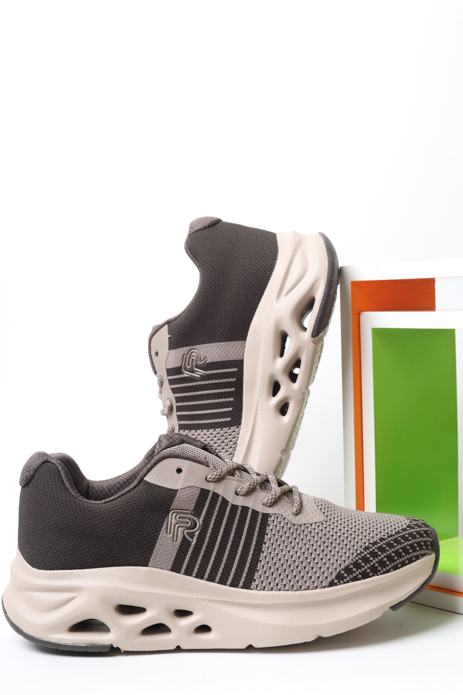 حذاء رياضي 158558