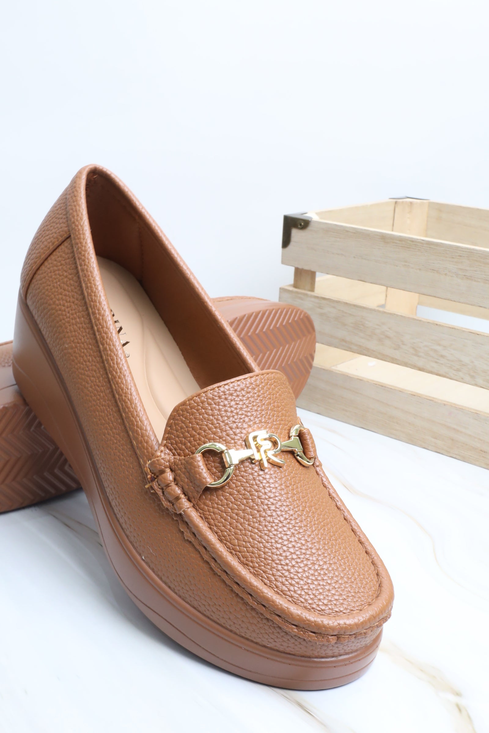 حذاء نسائي 26041