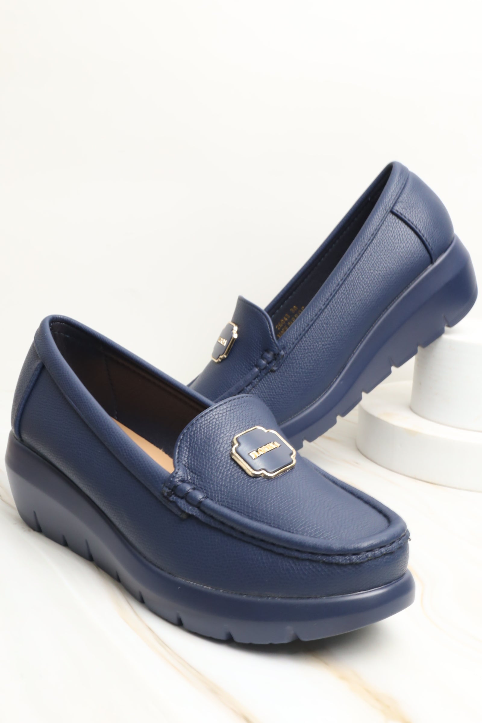 حذاء نسائي 26043