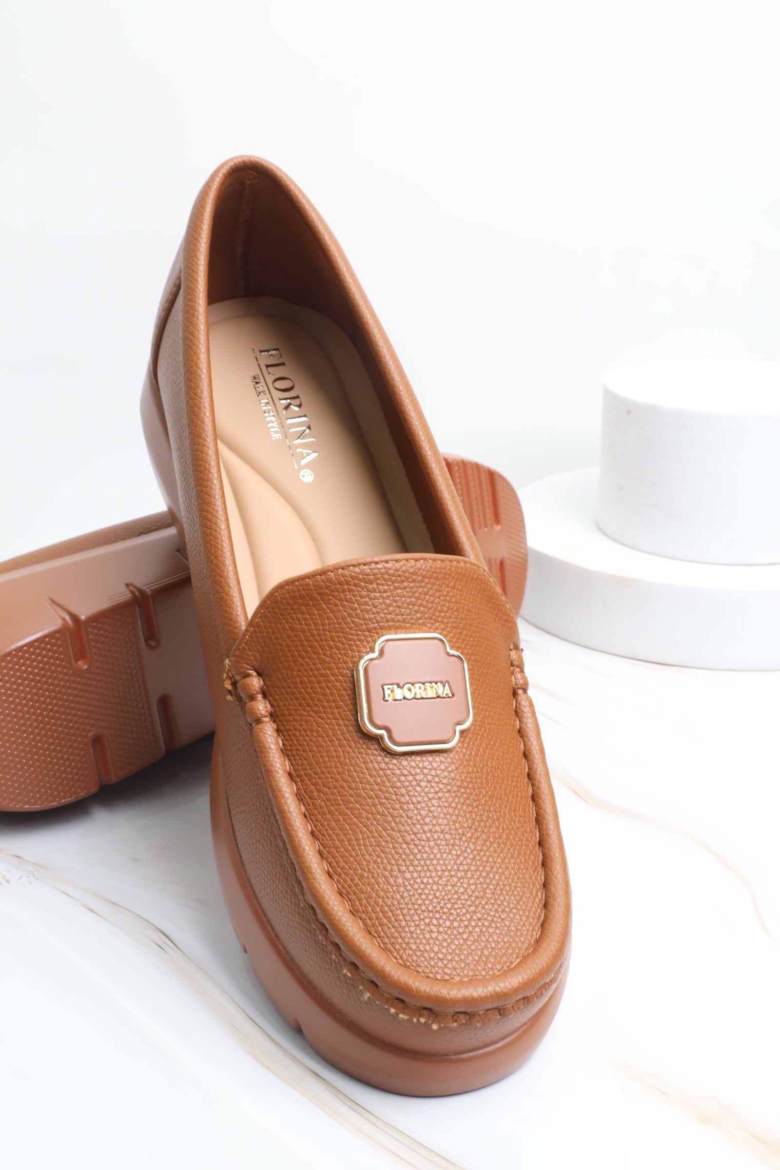 حذاء نسائي 26043