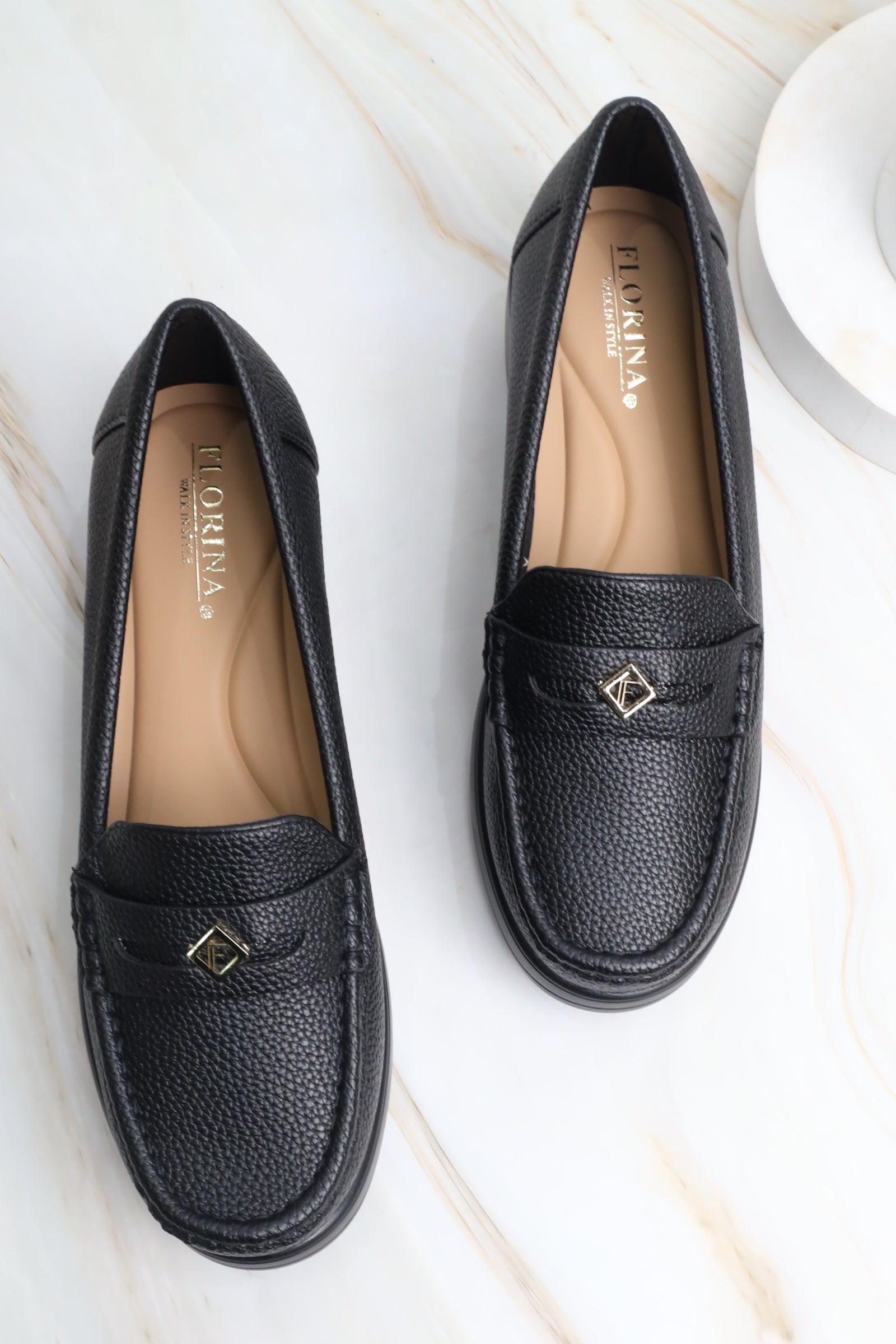 حذاء نسائي 26040