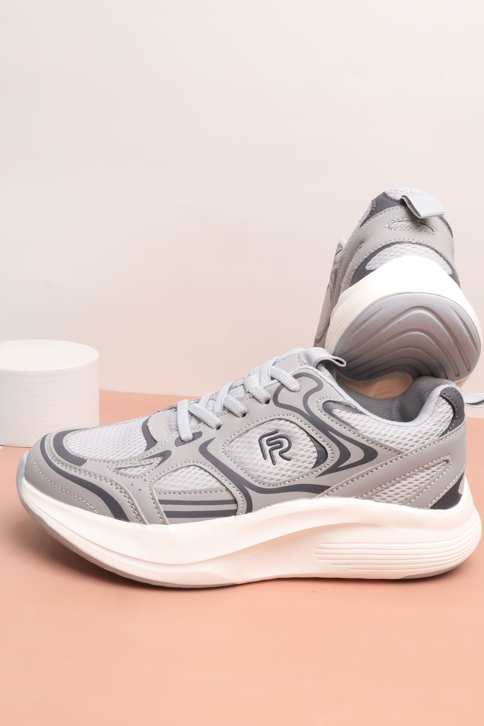 حذاء نسائي رياضي 126024