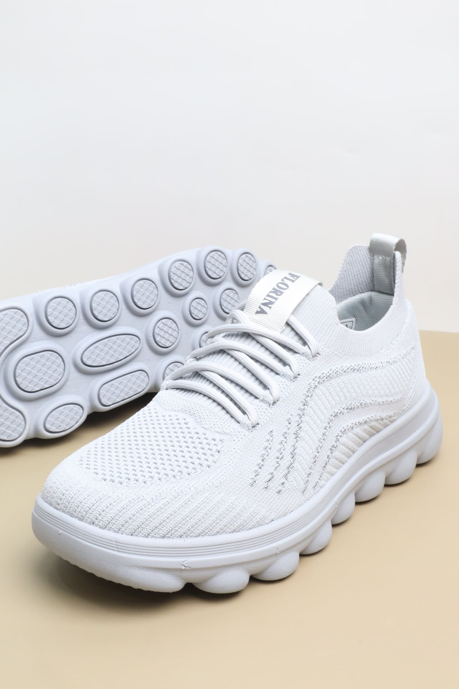 حذاء نسائي رياضي 126511