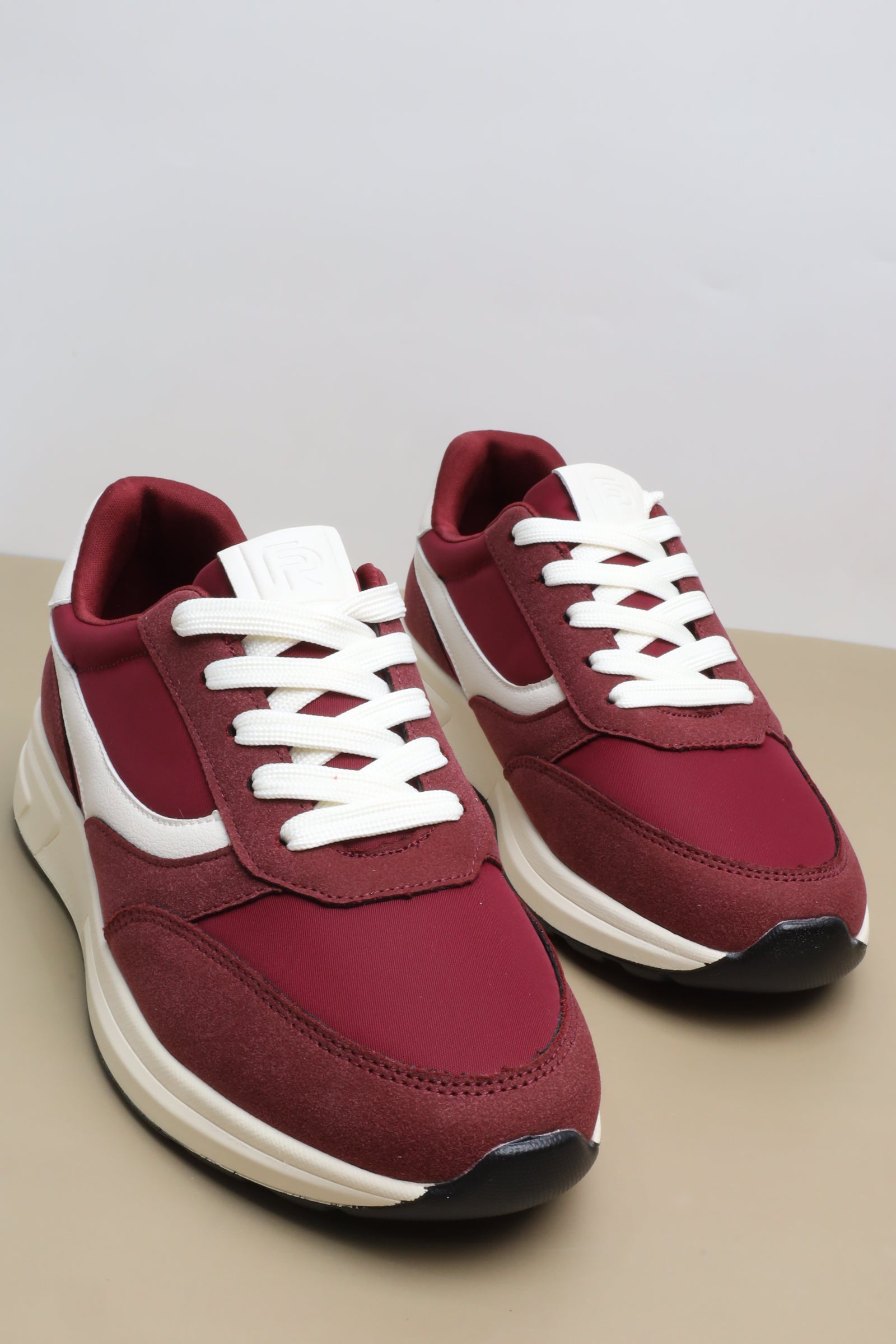 حذاء نسائي رياضي 126504