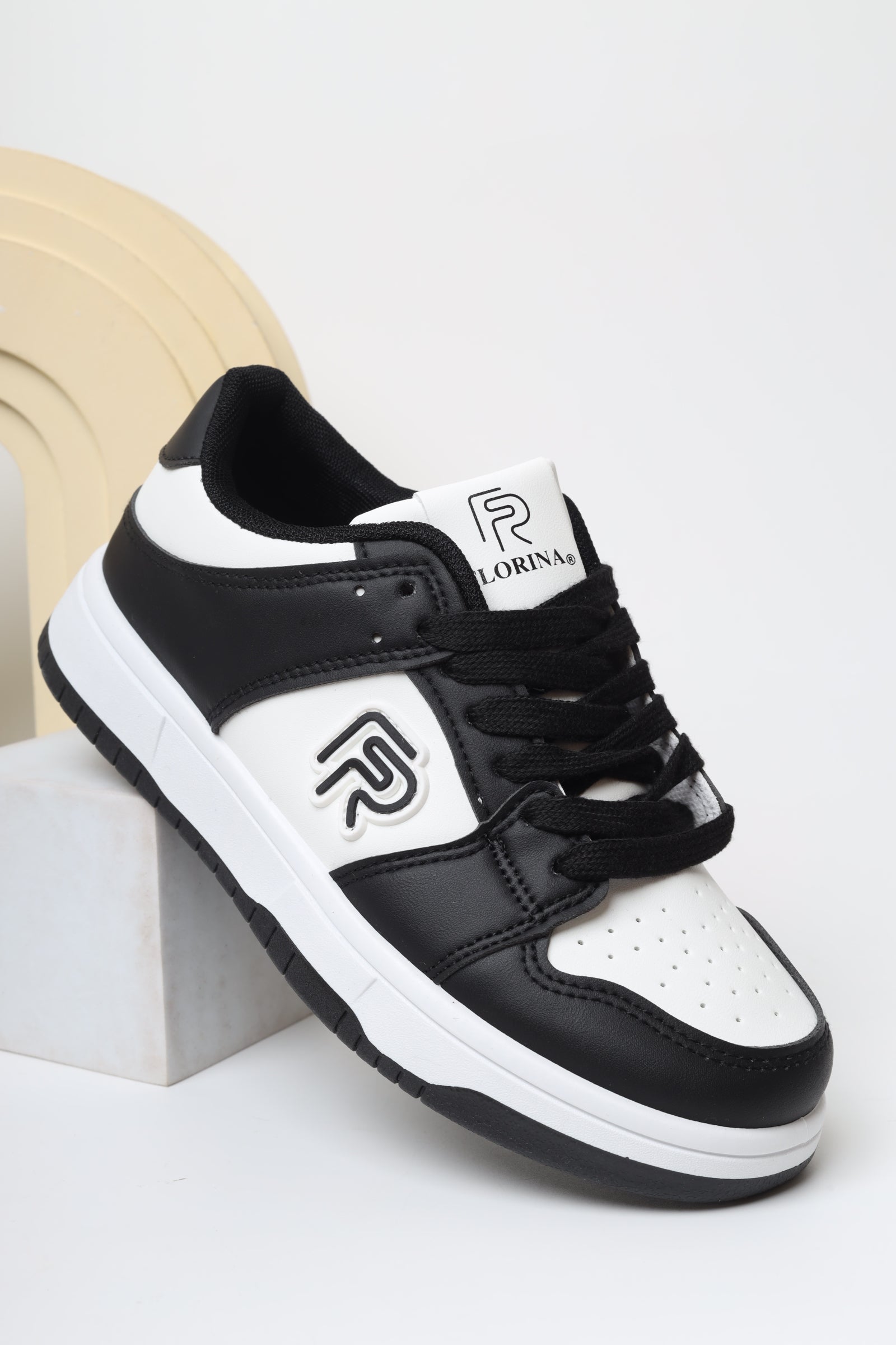 حذاء نسائي رياضي 11162