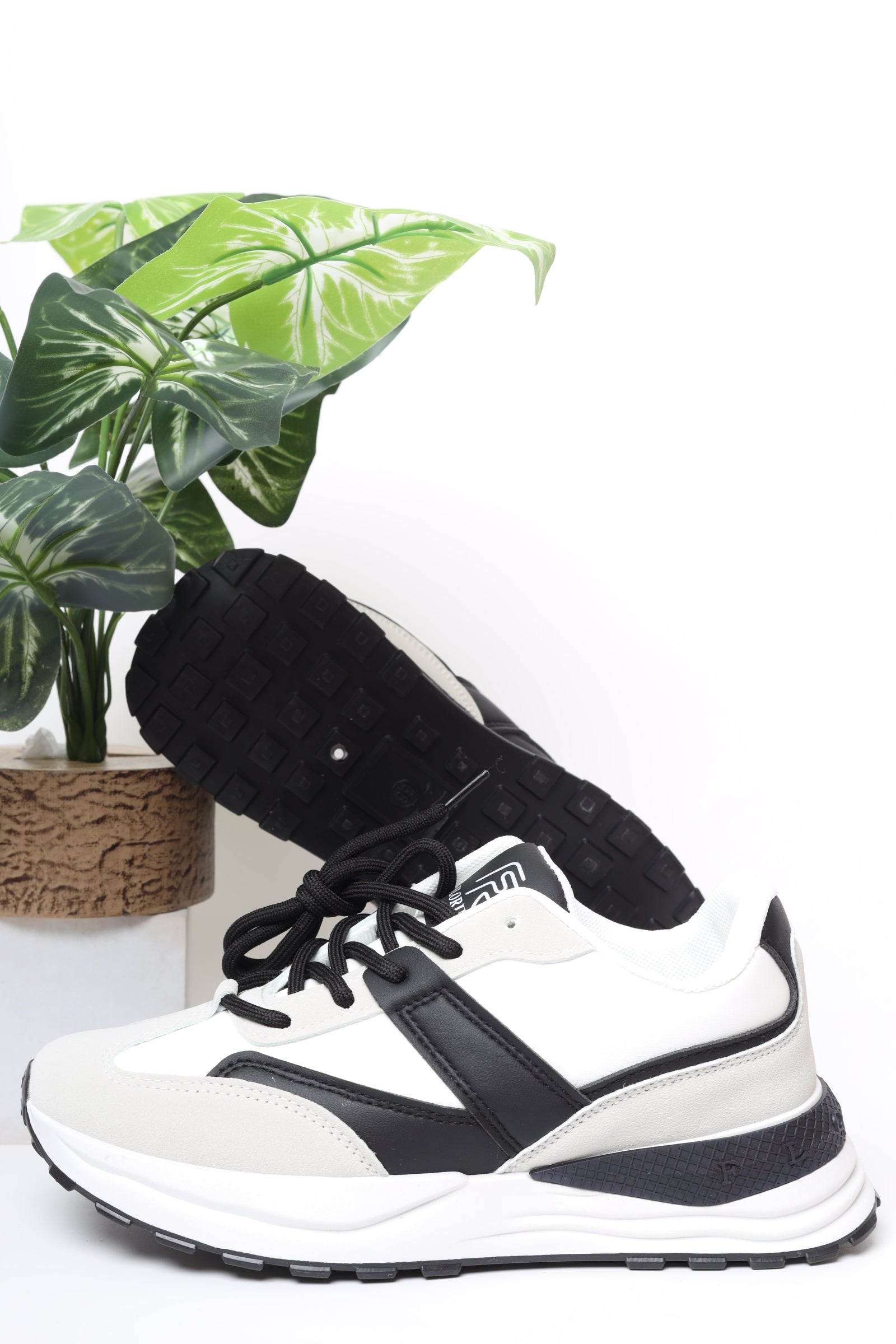 حذاء نسائي رياضي 11152