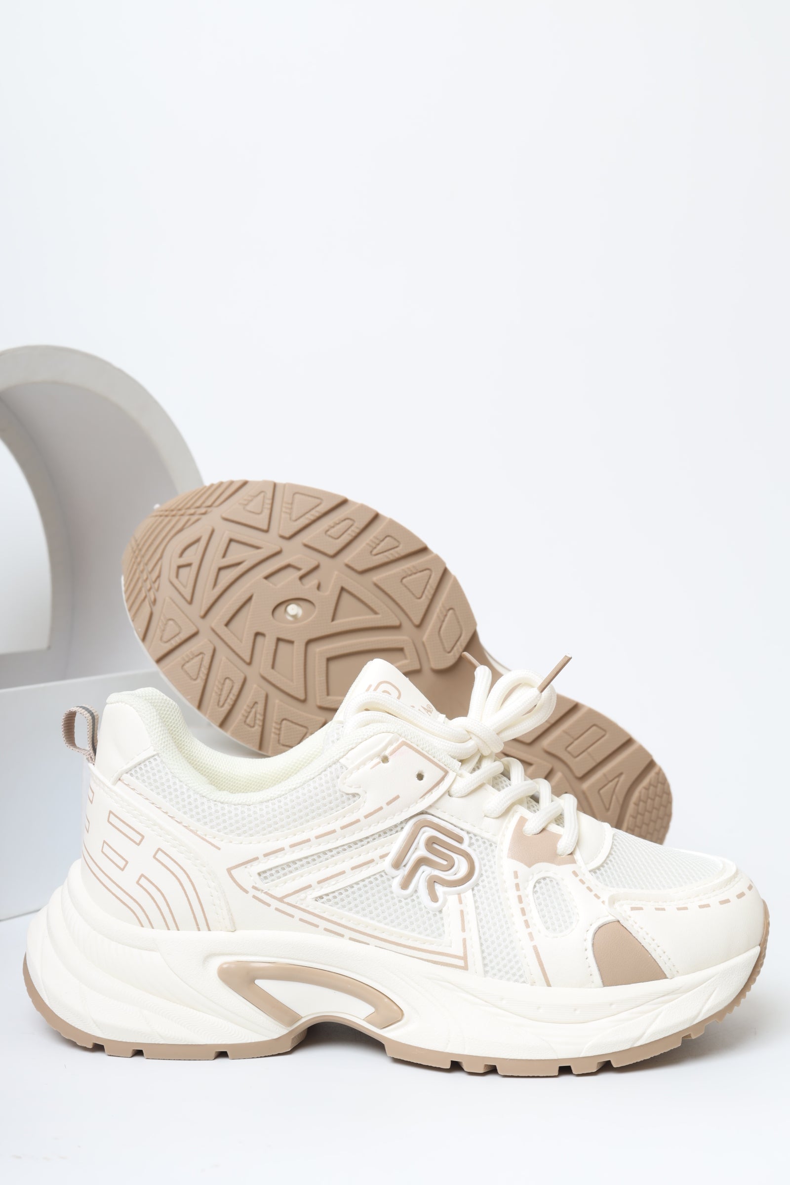 حذاء نسائي رياضي 11159