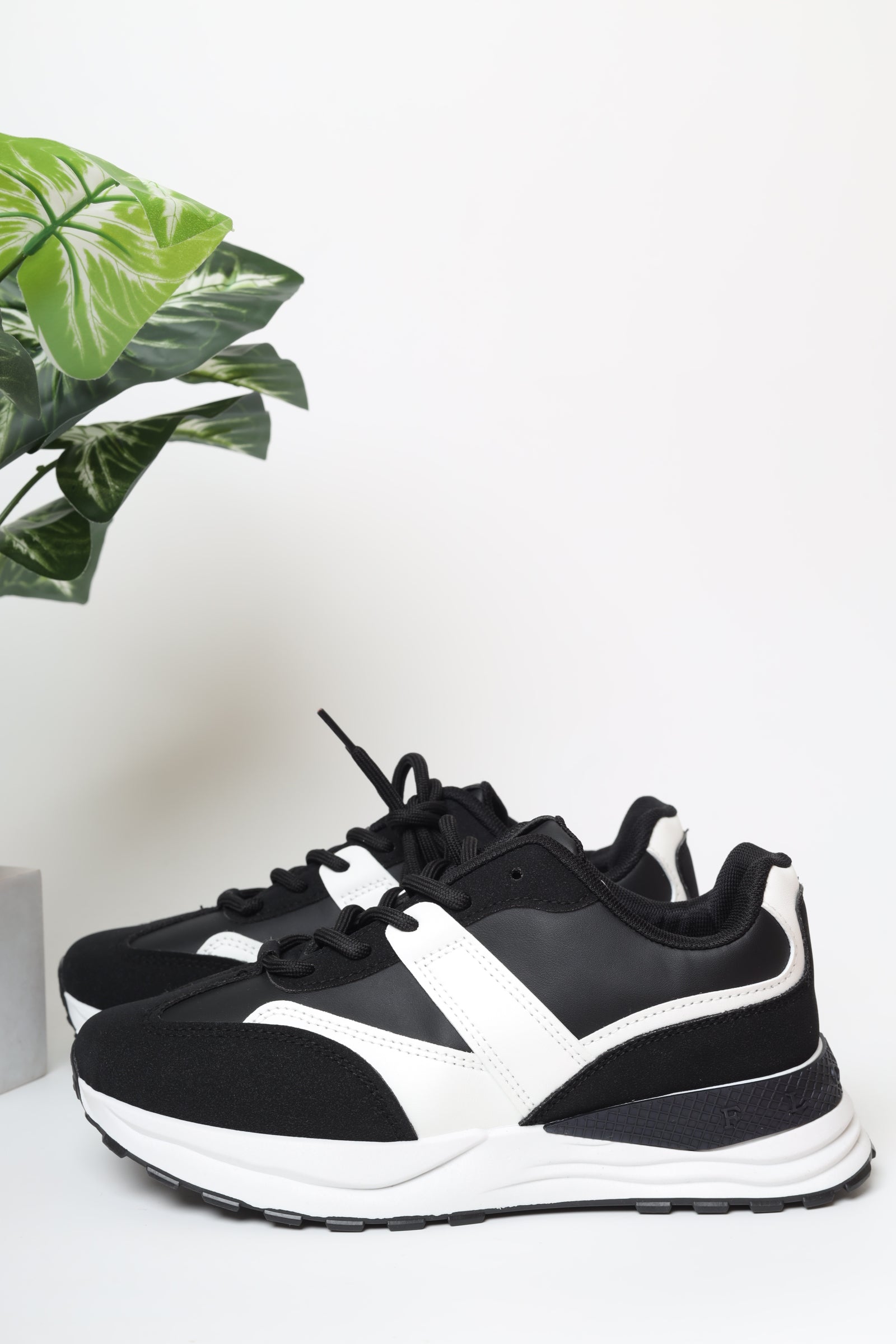 حذاء نسائي رياضي 11152