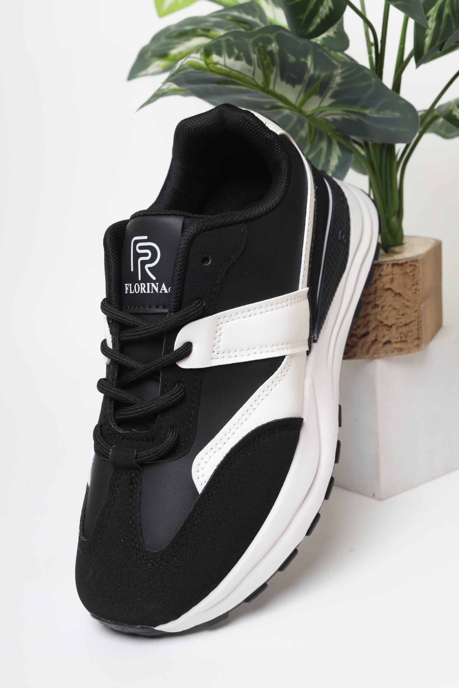 حذاء نسائي رياضي 11152