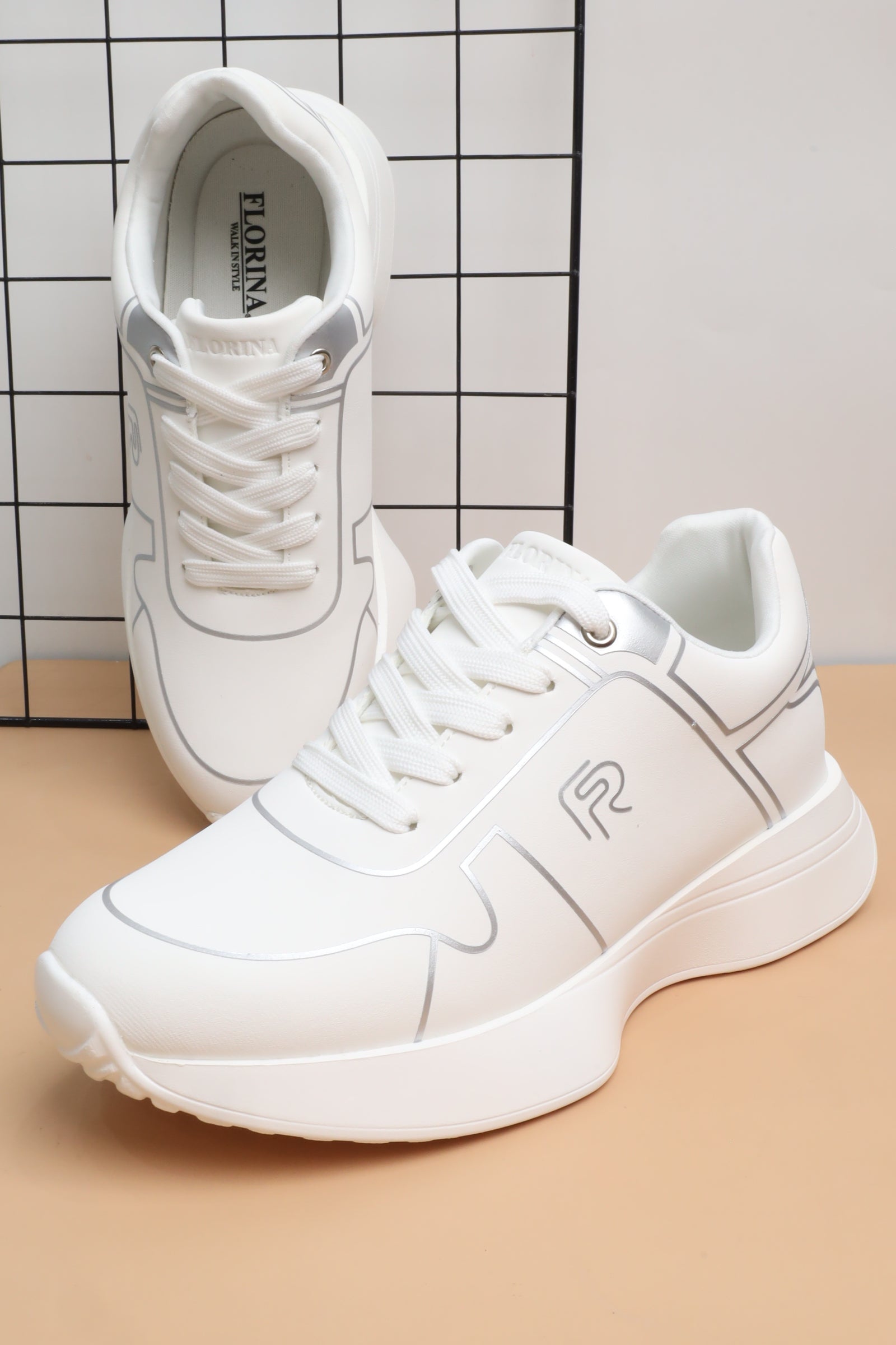 حذاء نسائي رياضي 126503