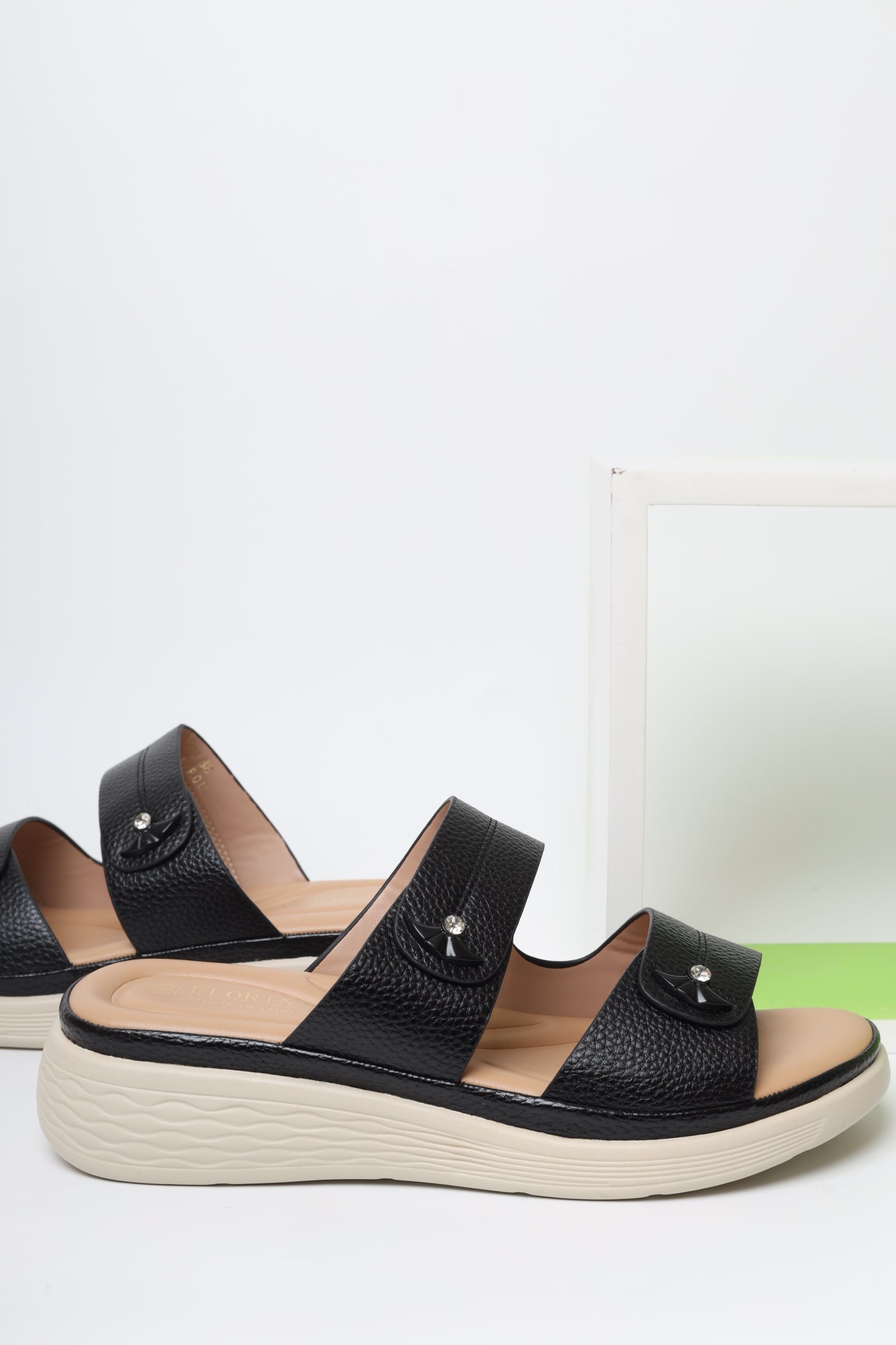 صندل نسائي 11211