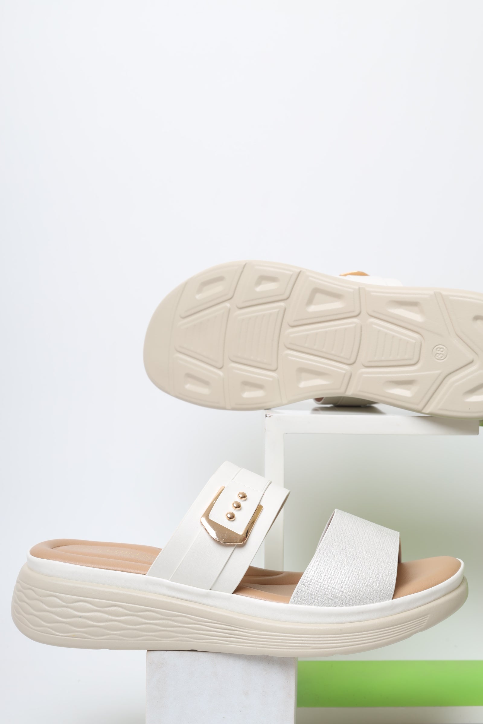 صندل نسائي 11210