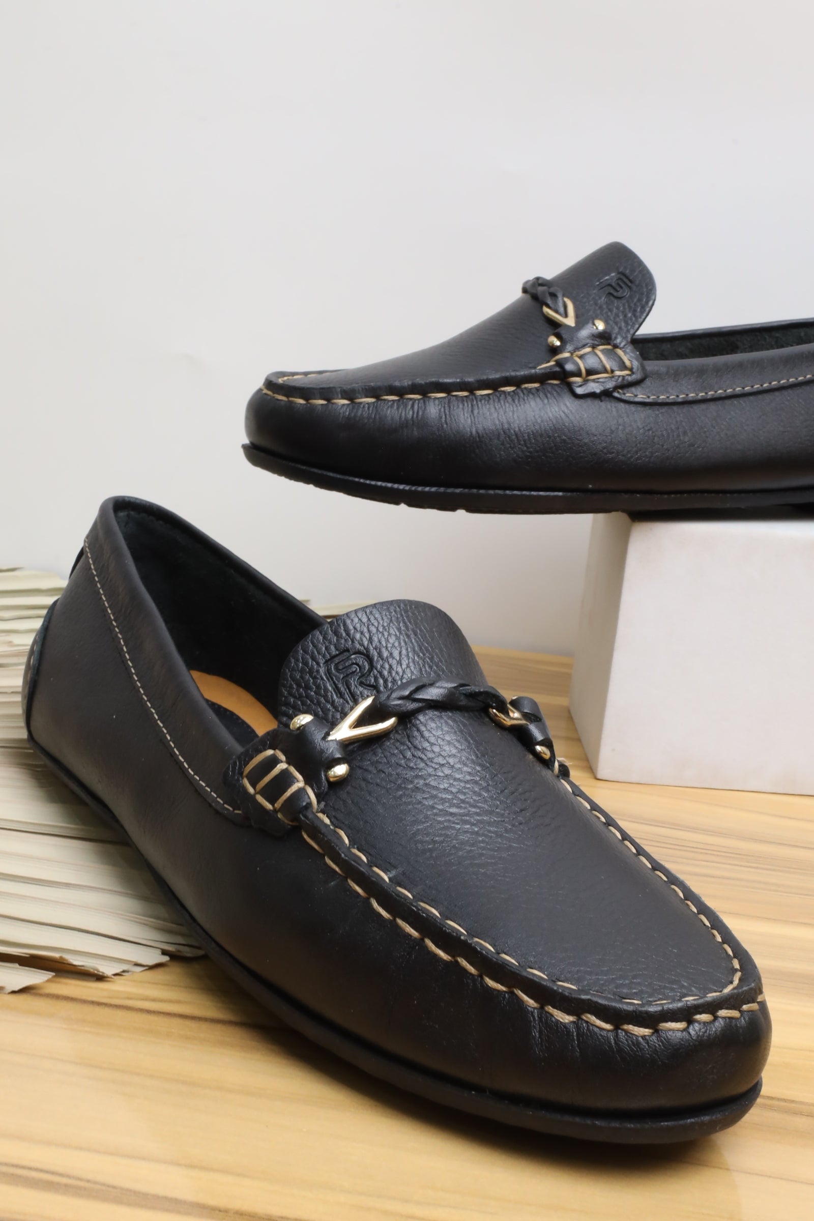 حذاء نسائي 35063