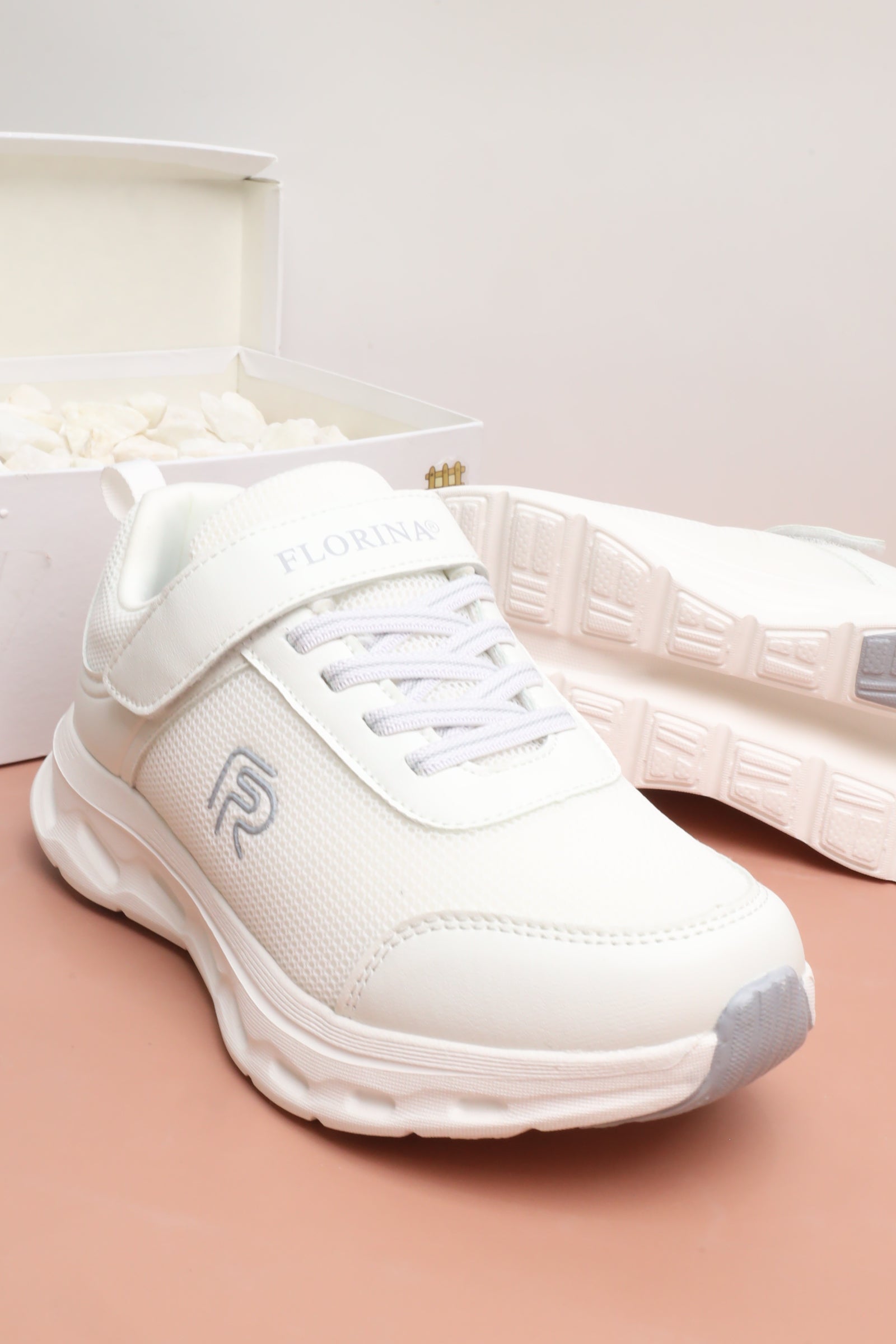 حذاء أطفالي رياضي 38104