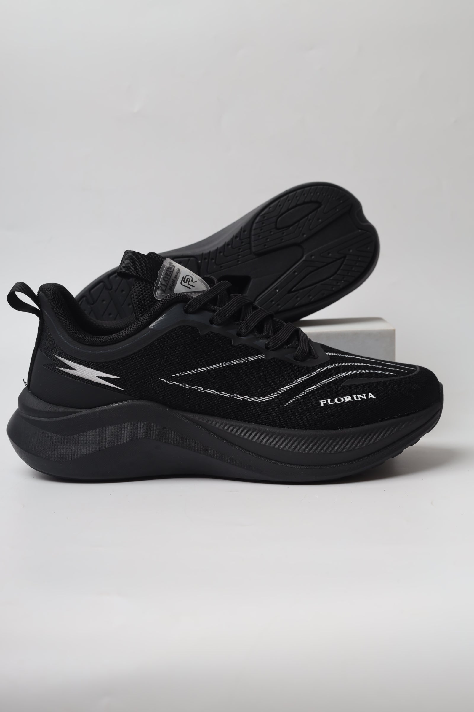 حذاء رياضي 158603