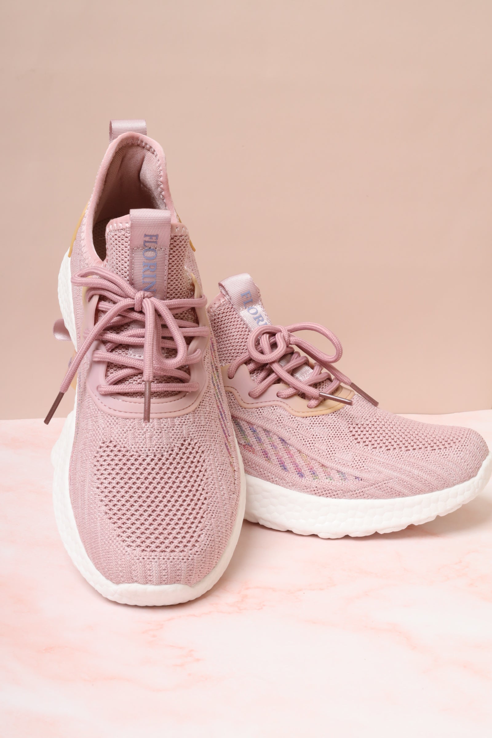 Women's Sneakers 152305
