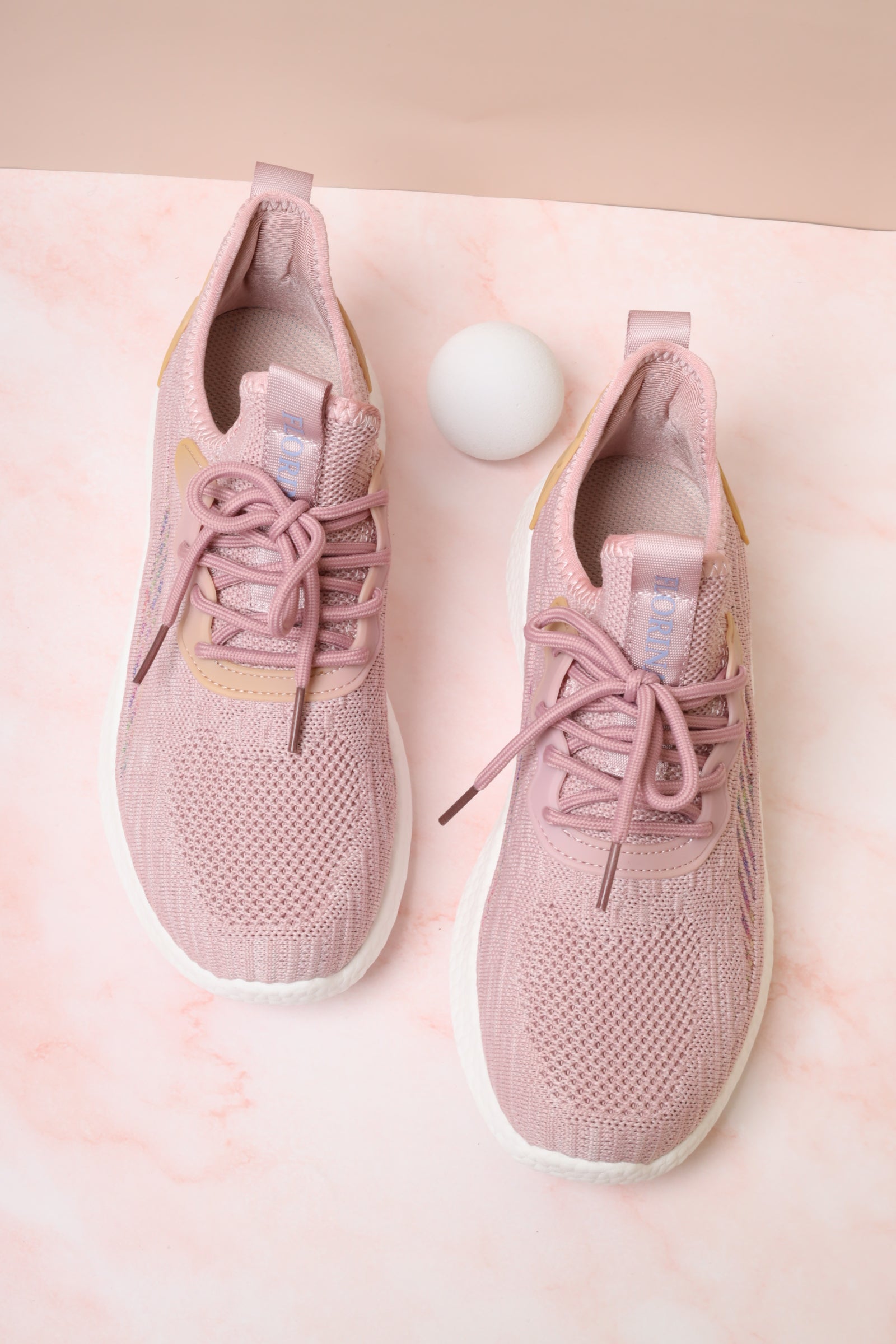 Women's Sneakers 152305